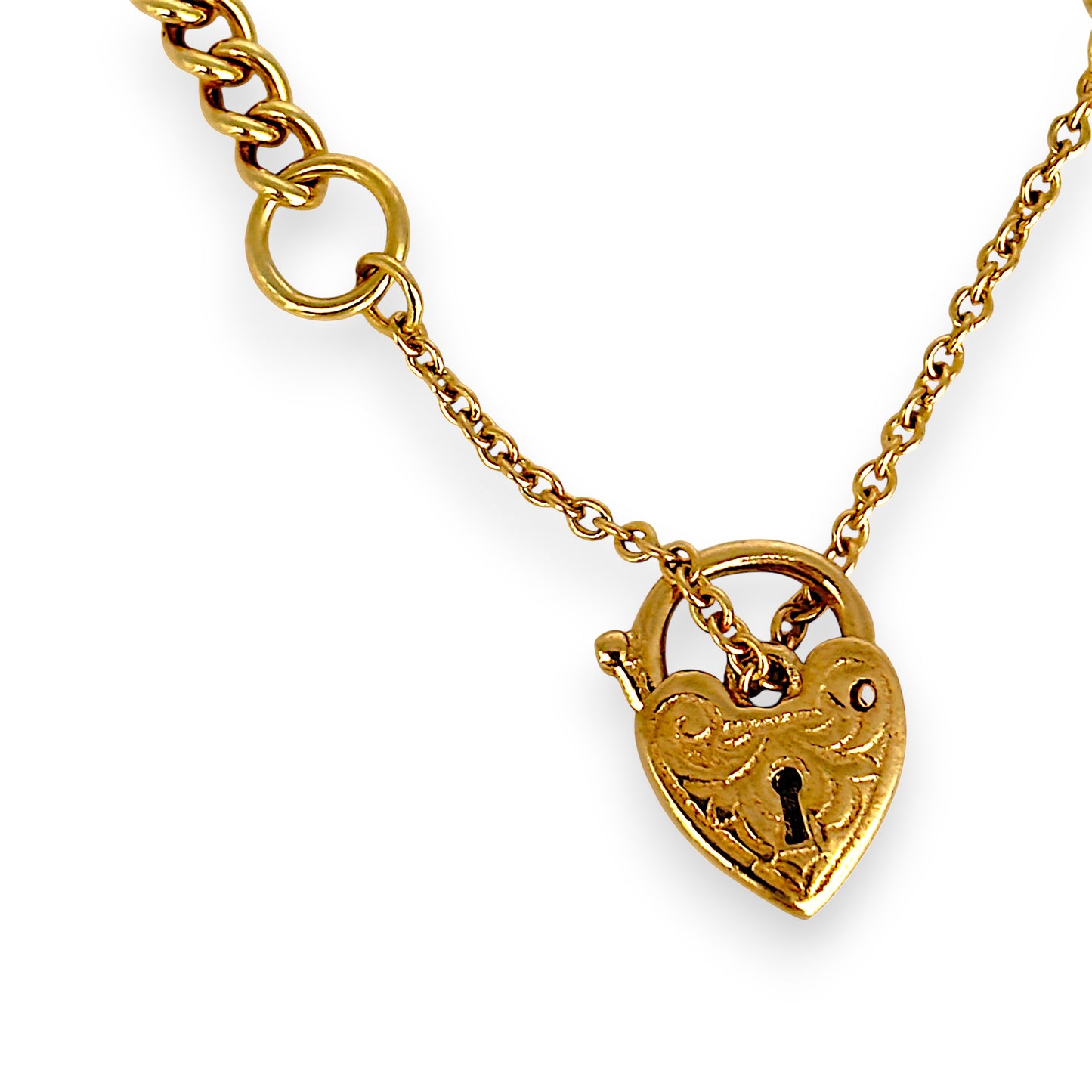 GOLD DEAL | 9ct (9K) Refurbished Soft Curb Link Bracelet with Heart Padlock Length 18cm