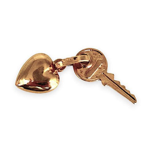 GOLD DEAL | 18K Gold Heart & Key Charm / Pendant, As New