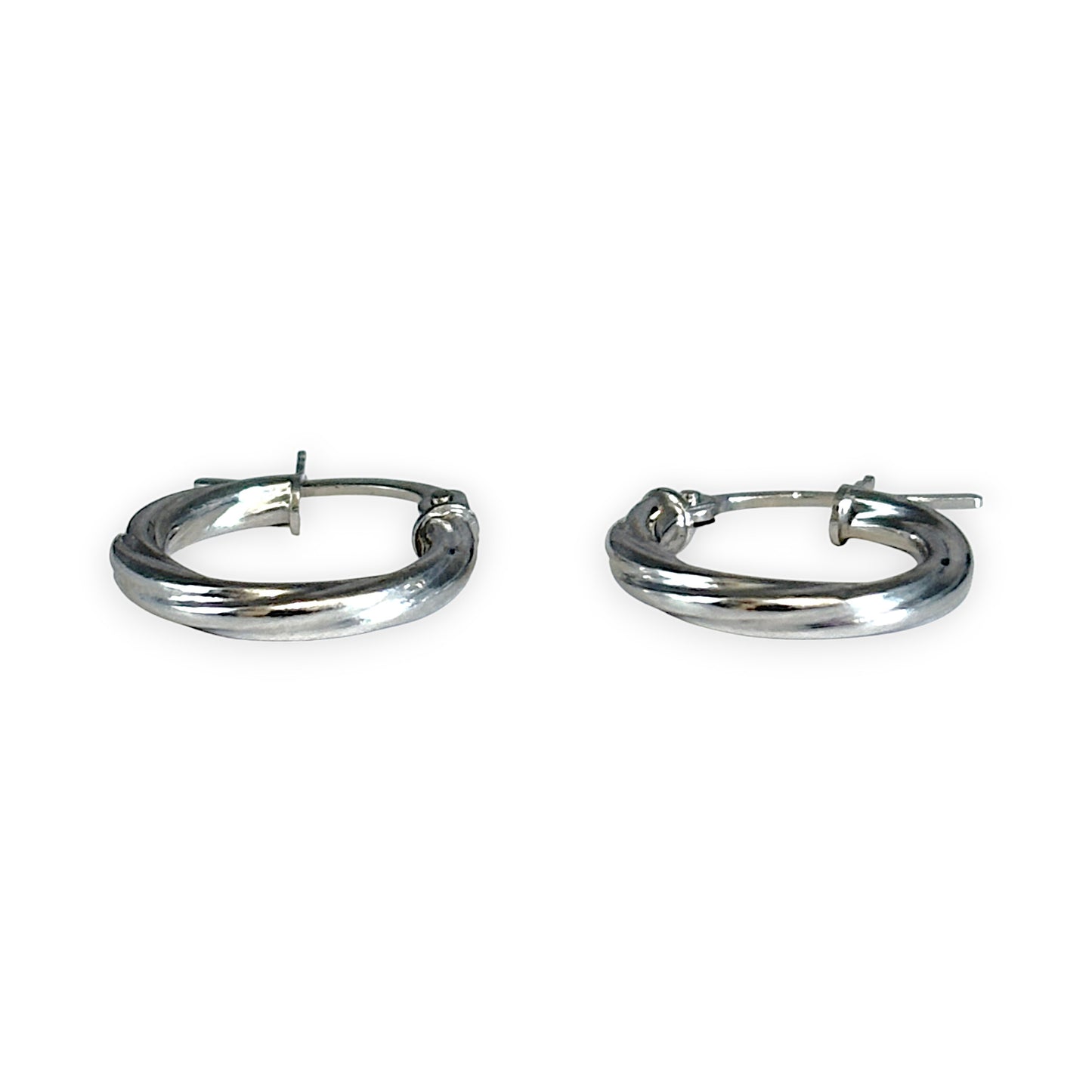 9ct White Gold Twist Round Hoop Earrings. R # 1135