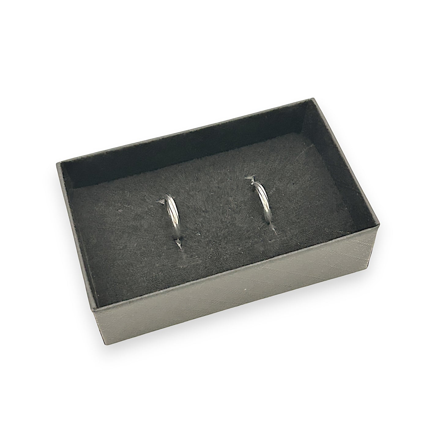 9ct White Gold Twist Round Hoop Earrings. R # 1135