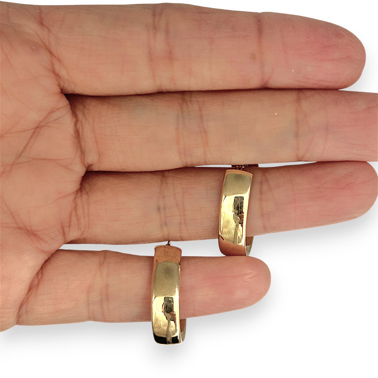 GOLD DEAL | 9ct (9K) Gold Rounded Edge Classic Oval Hoop Earrings