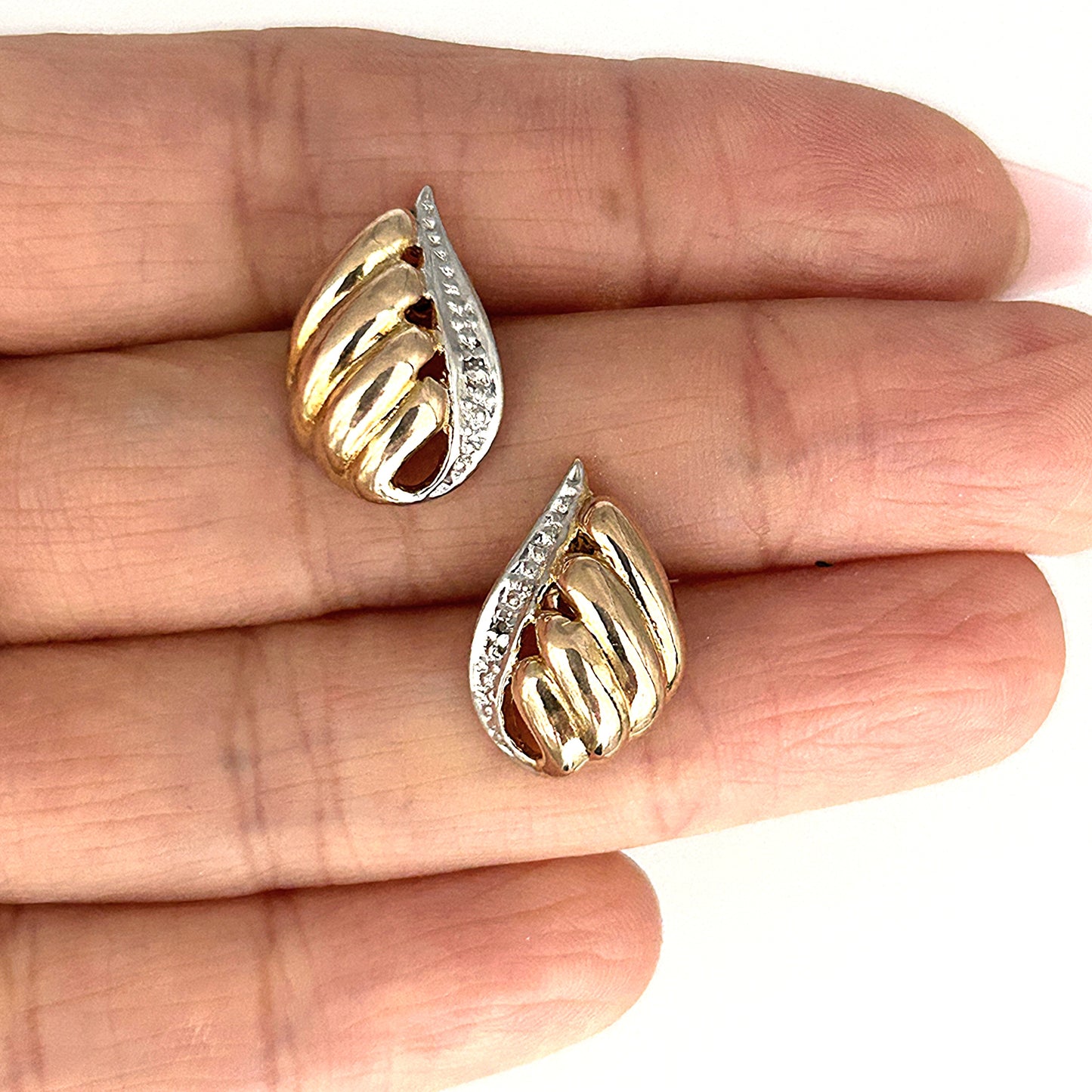 GOLD DEAL | 9ct (9K) Y/W Gold Athena’s Light Stud Earrings