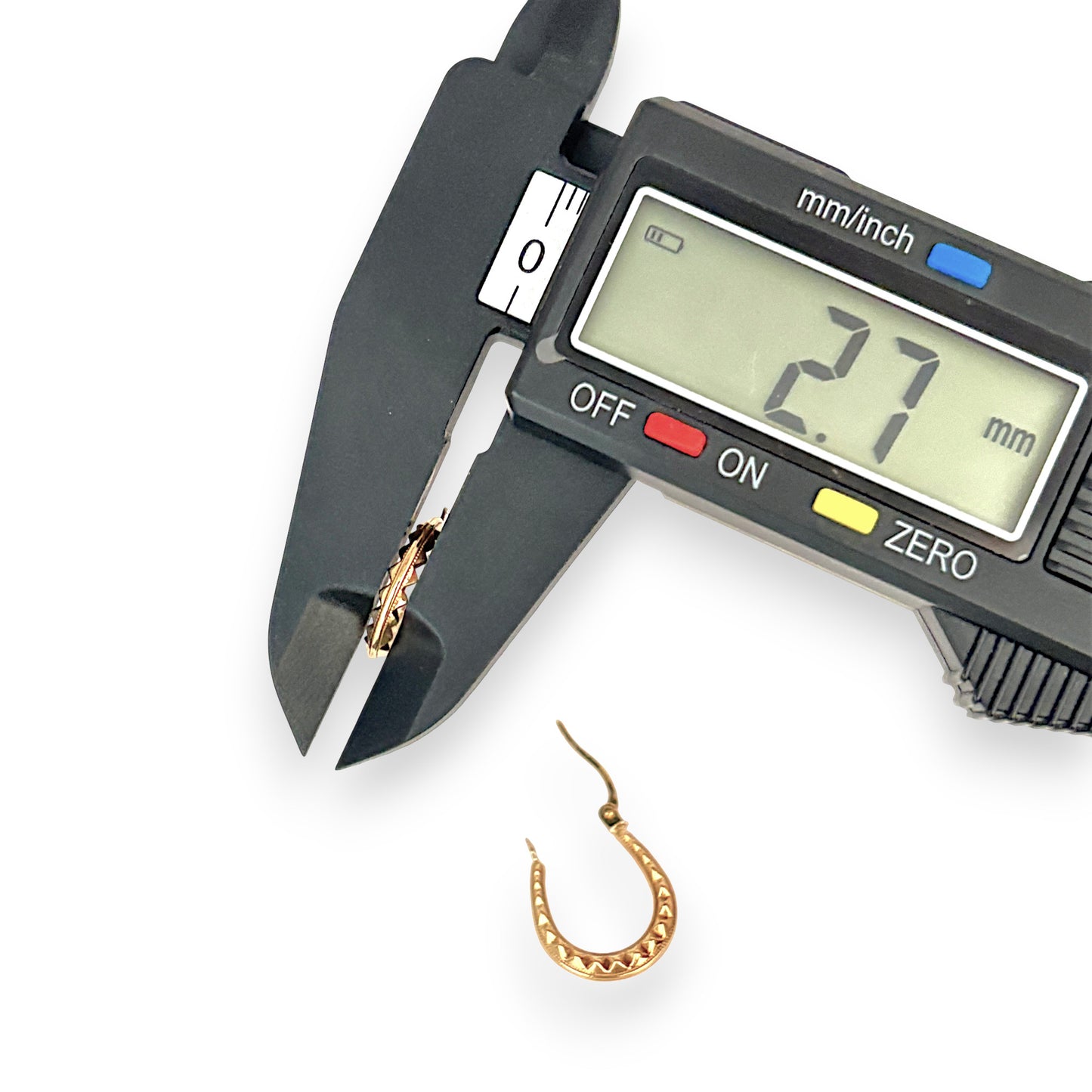 GOLD DEAL | 9ct (9K) Gold Textured Oval Hoop Earrings - Refurbished