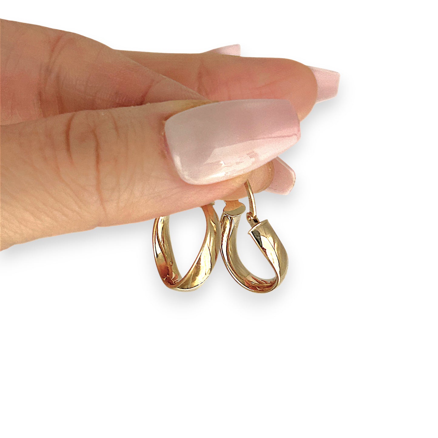 GOLD DEAL | 9ct (9K) Gold Subtle Contoured Twist Hoop Earrings 18.8mm