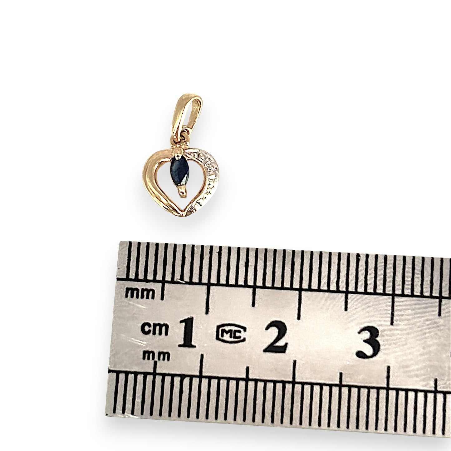GOLD DEAL | 9ct (9K) Gold Sapphire Whisper Heart Pendant