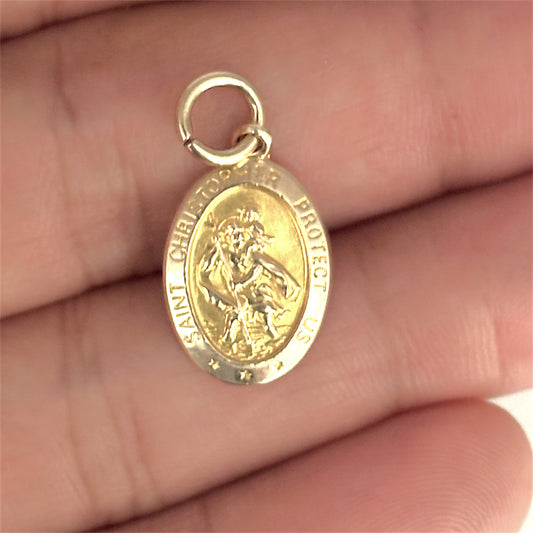 GOLD DEAL | 9ct (9K) Gold St. Christopher Oval Pendant 19.1mm