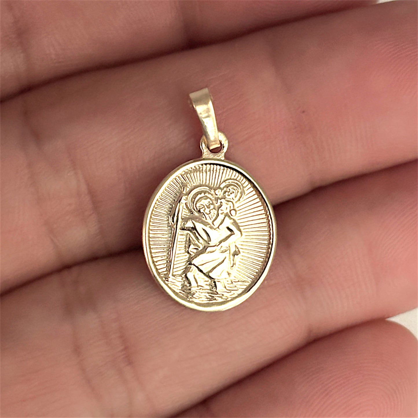 GOLD DEAL | 9ct (9K) Gold St. Christopher Oval Pendant 18.7mm