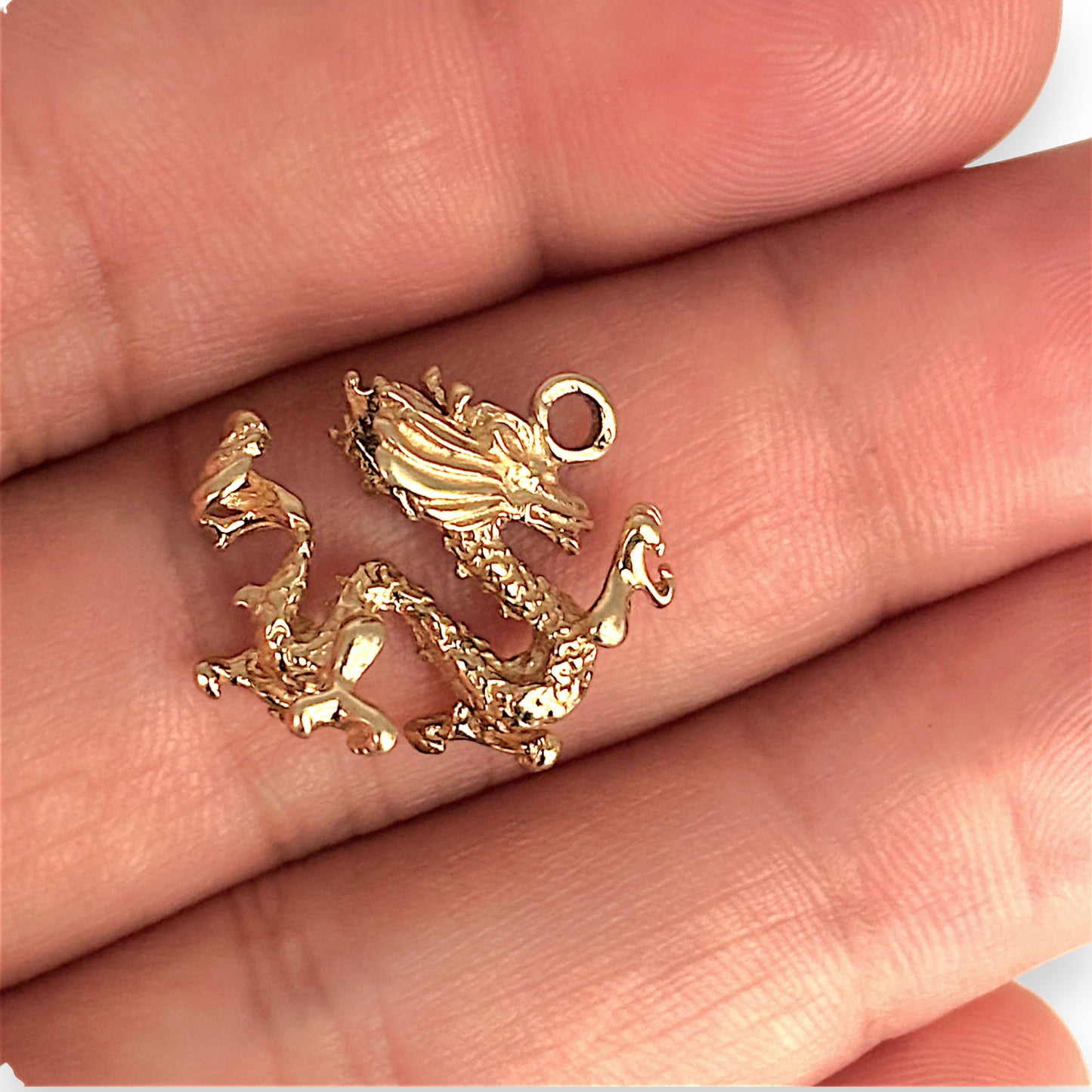 GOLD DEAL | 9ct (9K) Gold Dragon Pendant – Intricate Design Symbolizing Strength & Fortune