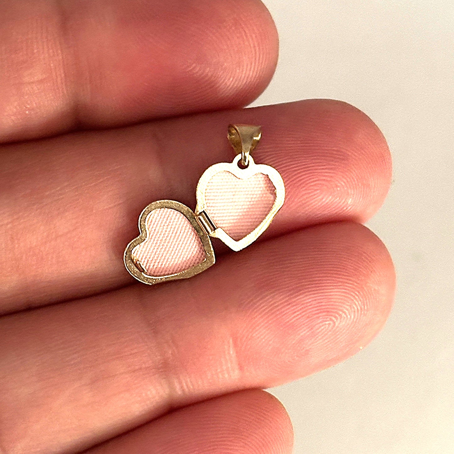 GOLD DEAL | 9ct (9K) Y/W Gold Heart Locket Pendant - My 1st Diamond