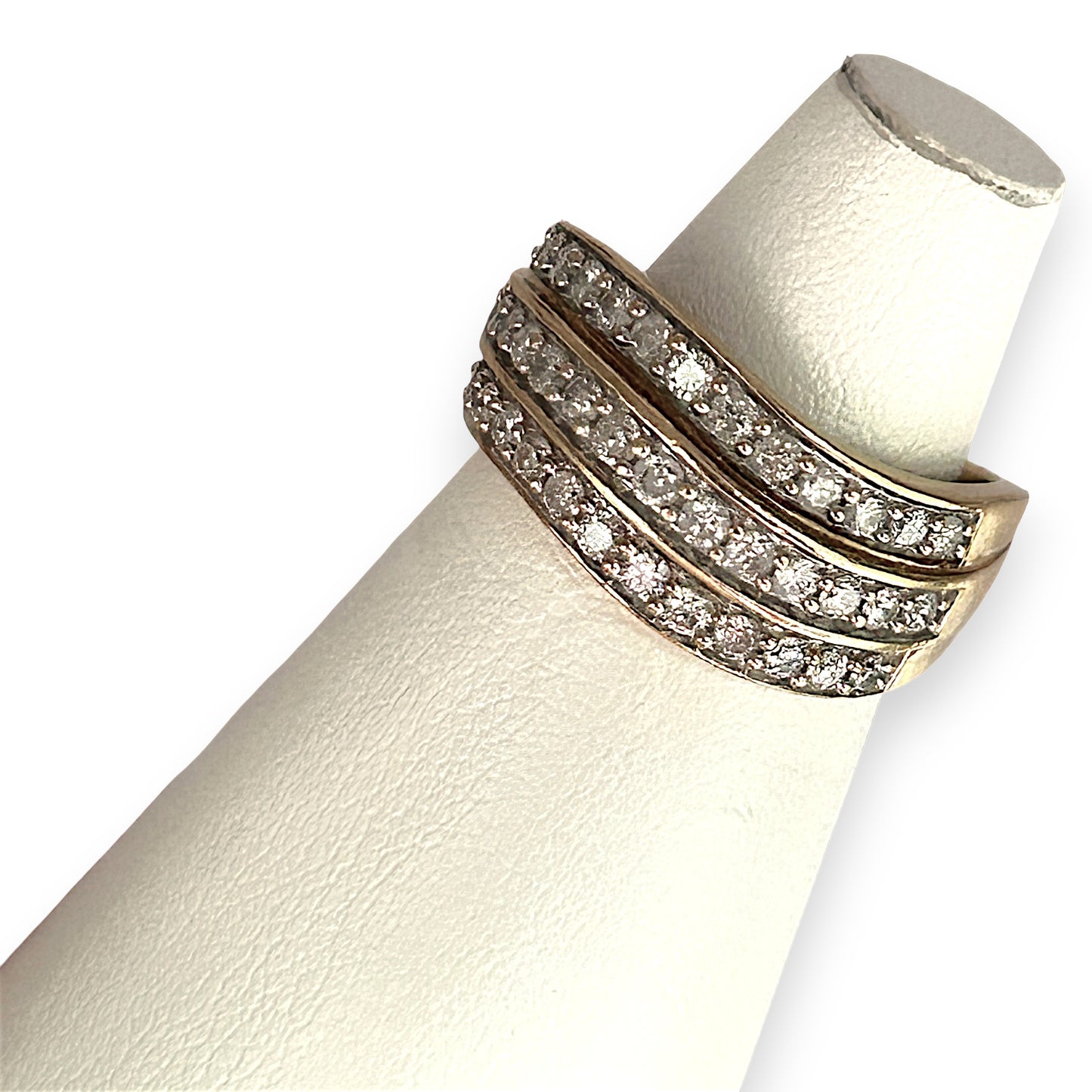GOLD DEAL | FLASH SALE 9ct (9K) Gold Mesmerizing Diamond 0.75ct Dress Ring Valuation $2,450