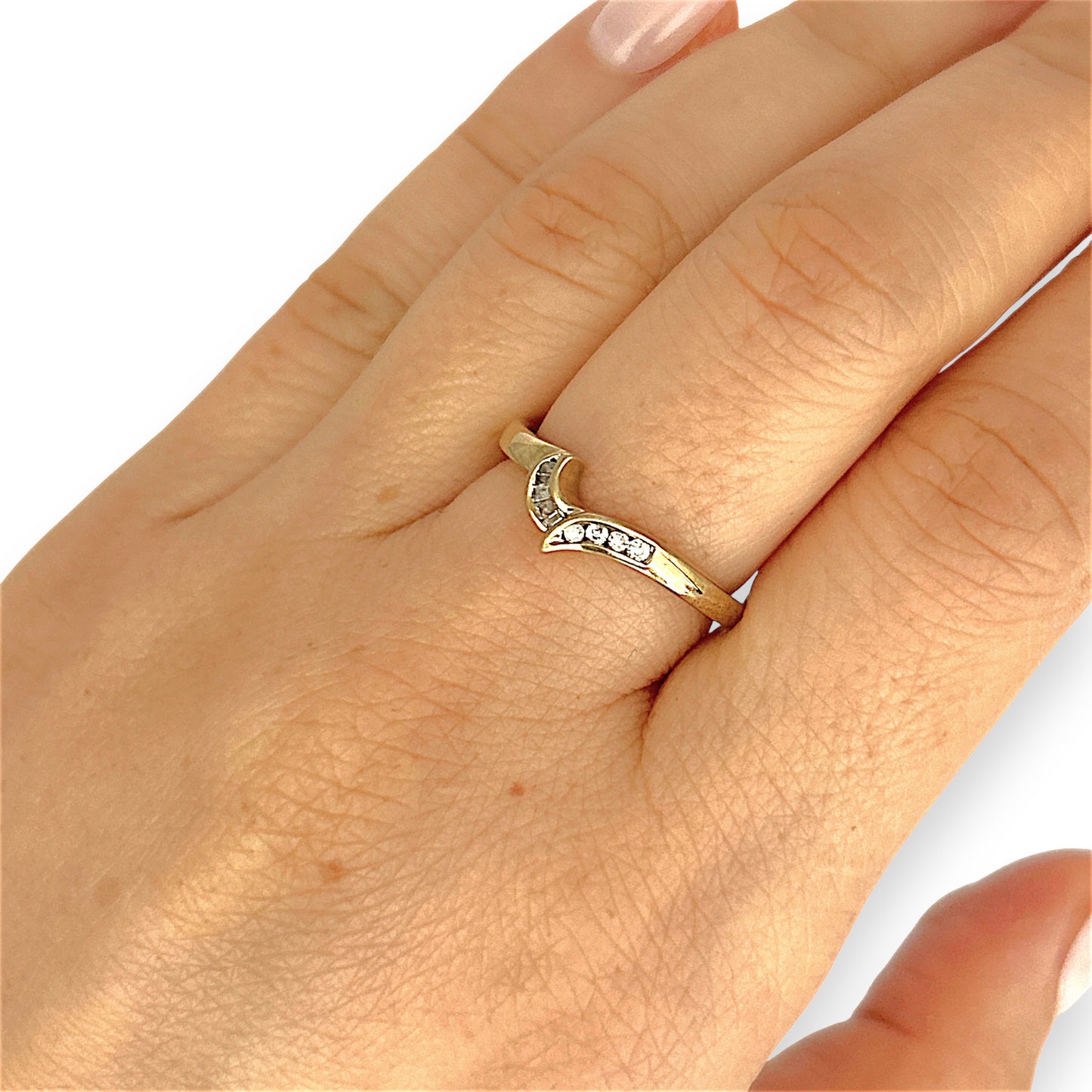 GOLD DEAL | 9ct (9K) Gold Asymmetrical Elegance with Round & Baguette Cuts Ring