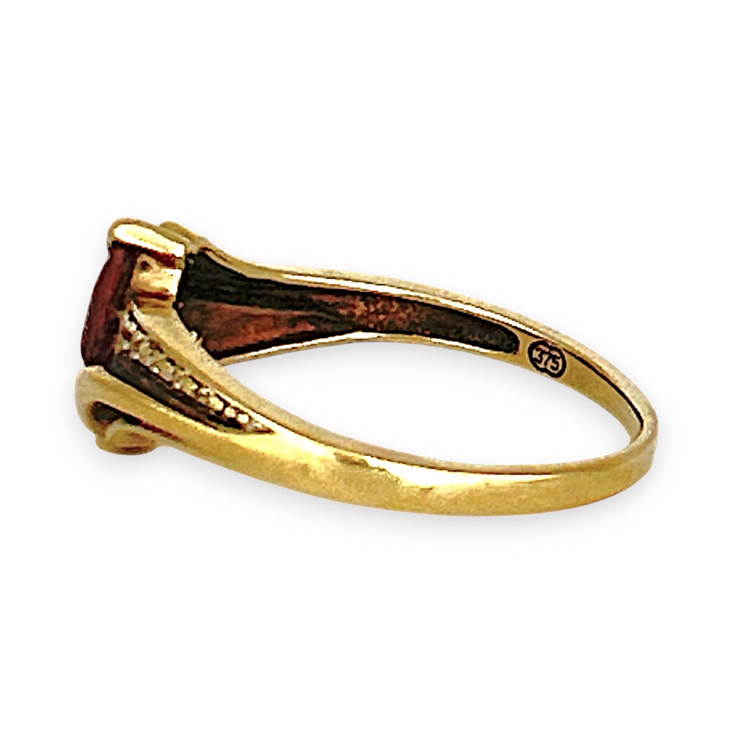 GOLD DEAL | 9ct (9K) Gold Pricess Cut Ruby & Diamond Ring