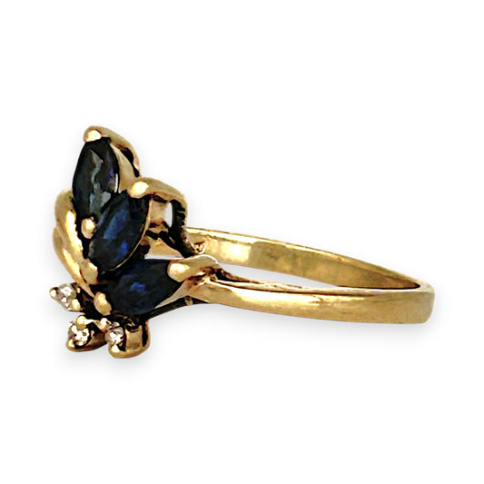 GOLD DEAL | 9ct Gold Awaken Sapphire & Diamond Trio Ring