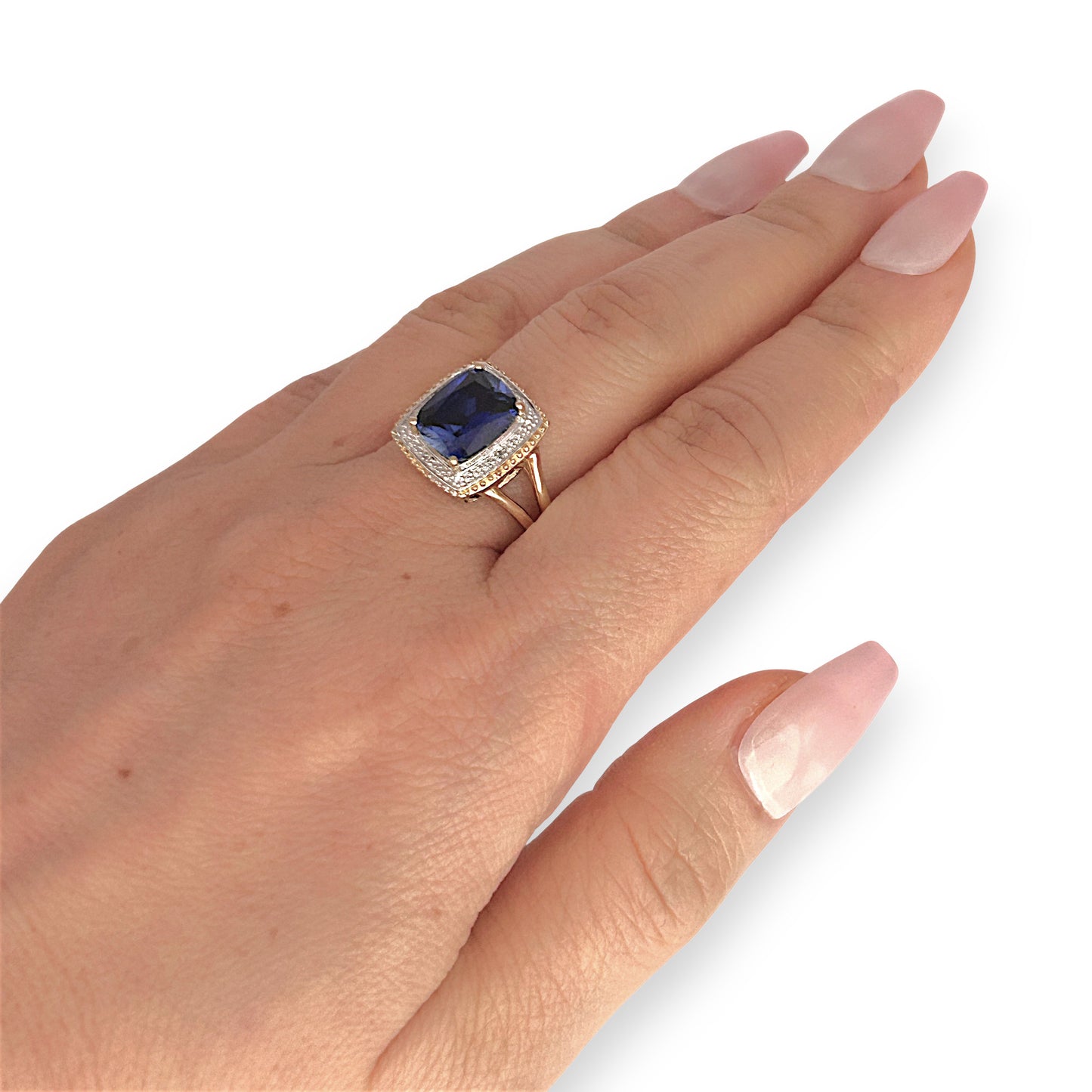 GOLD DEAL | FLASH SALE 9ct (9K) Gold Pristine Sapphire & Diamond Ring Valuation $1,275