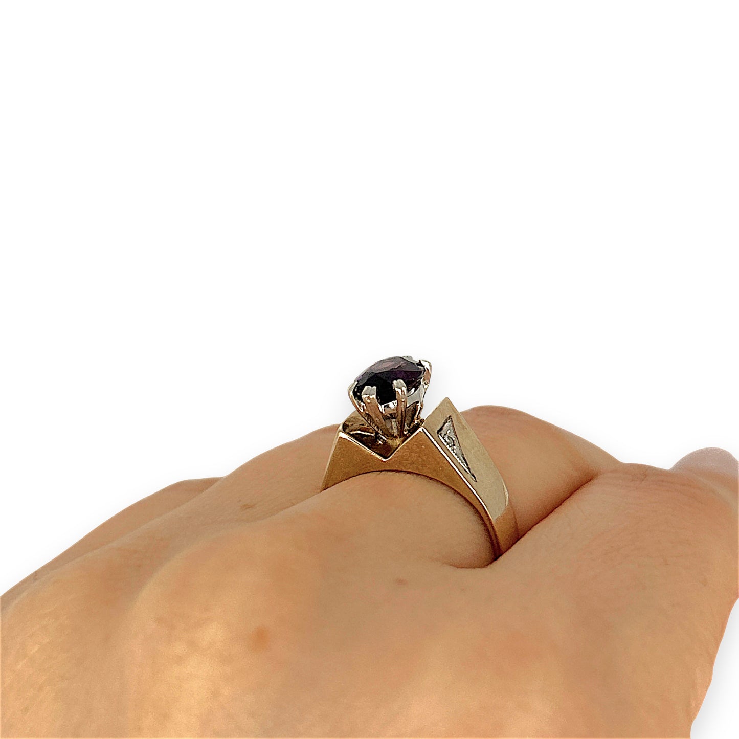 GOLD DEAL | 9ct Gold Vintage-Inspired Graceful Amethyst & Diamond Ring