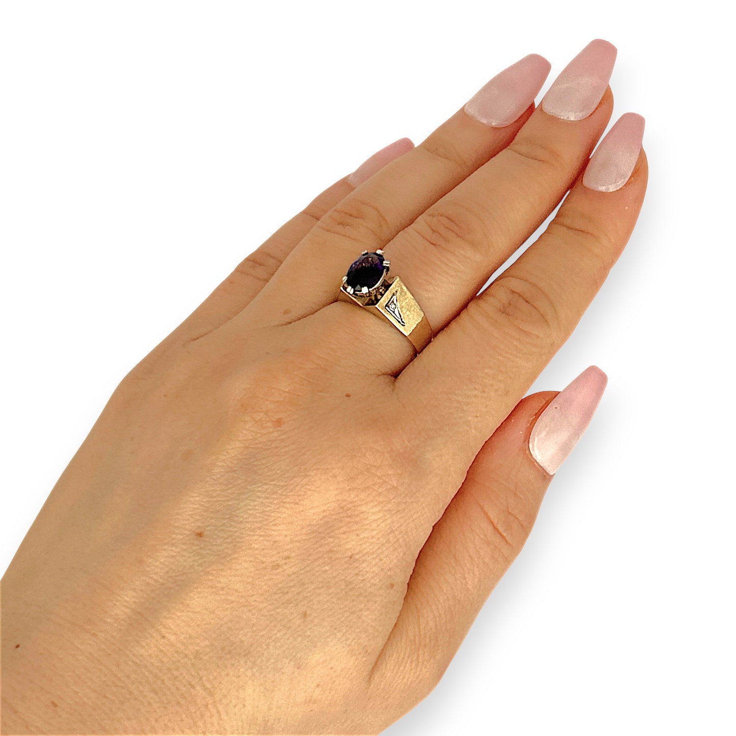 GOLD DEAL | 9ct Gold Vintage-Inspired Graceful Amethyst & Diamond Ring