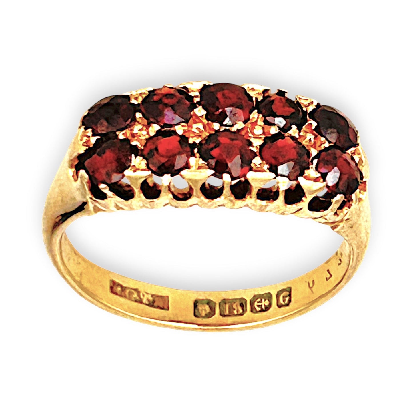 GOLD DEAL | 18ct Gold Vintage-Inspired Classic & Regal Garnet Ring