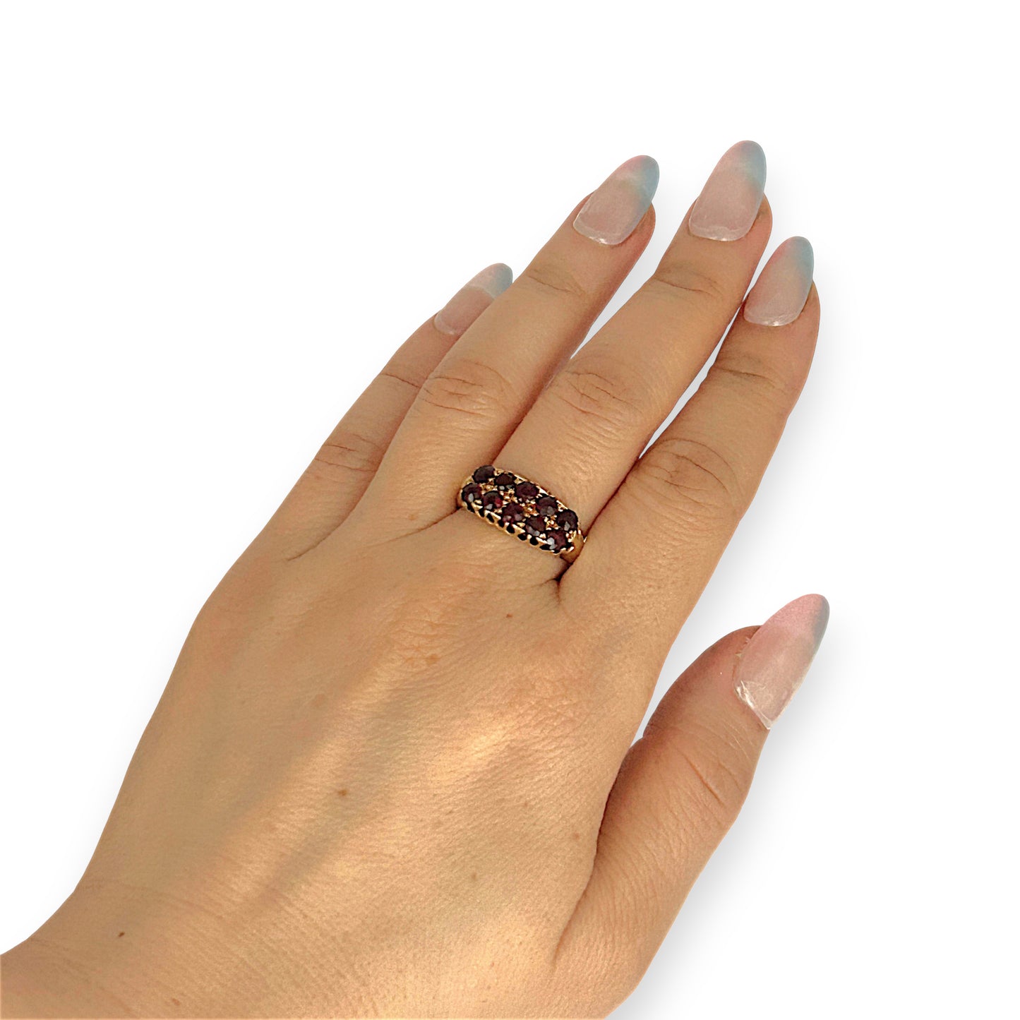 GOLD DEAL | 18ct Gold Vintage-Inspired Classic & Regal Garnet Ring