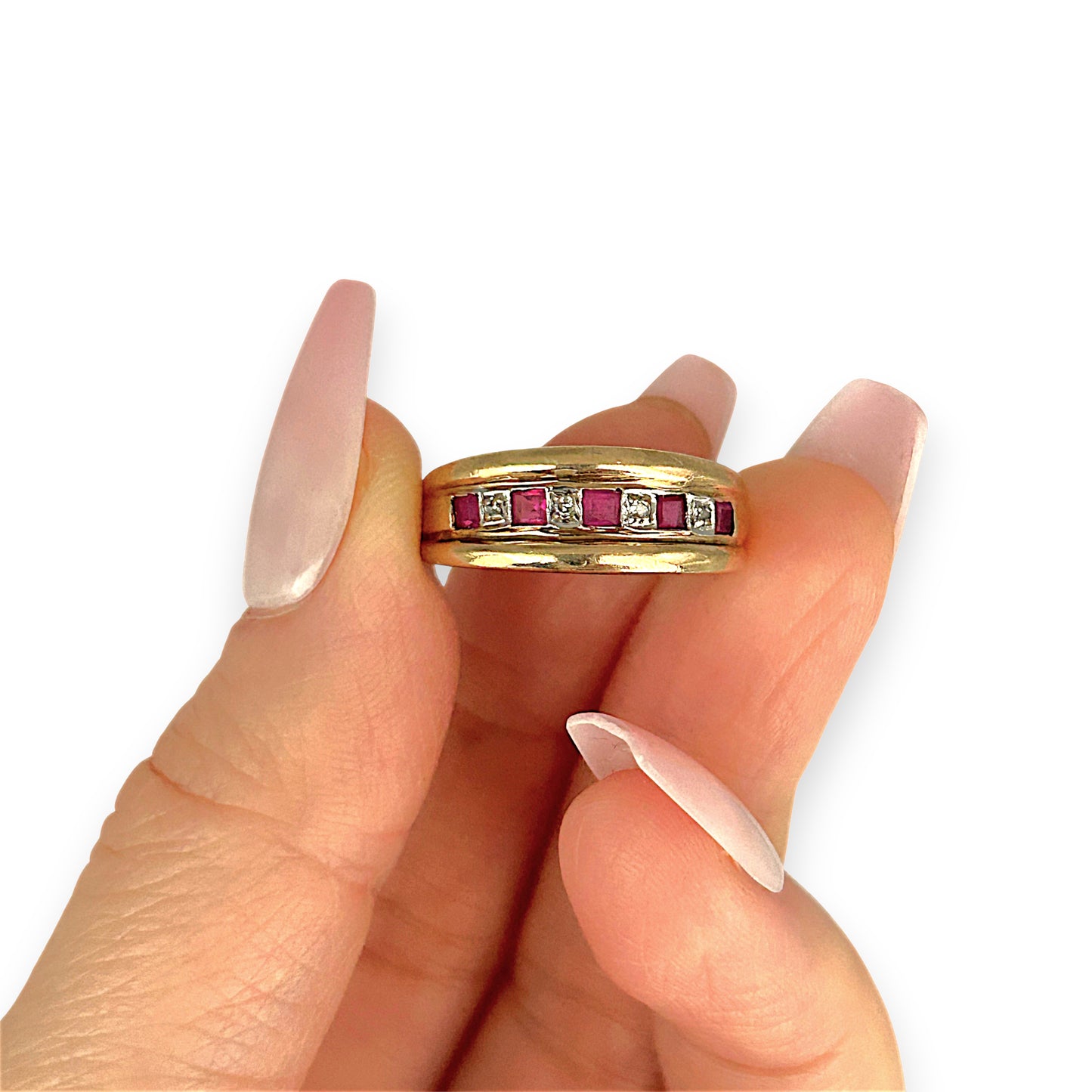 GOLD DEAL | 9ct (9K) Gold Ravishing Ruby & Diamond Ring