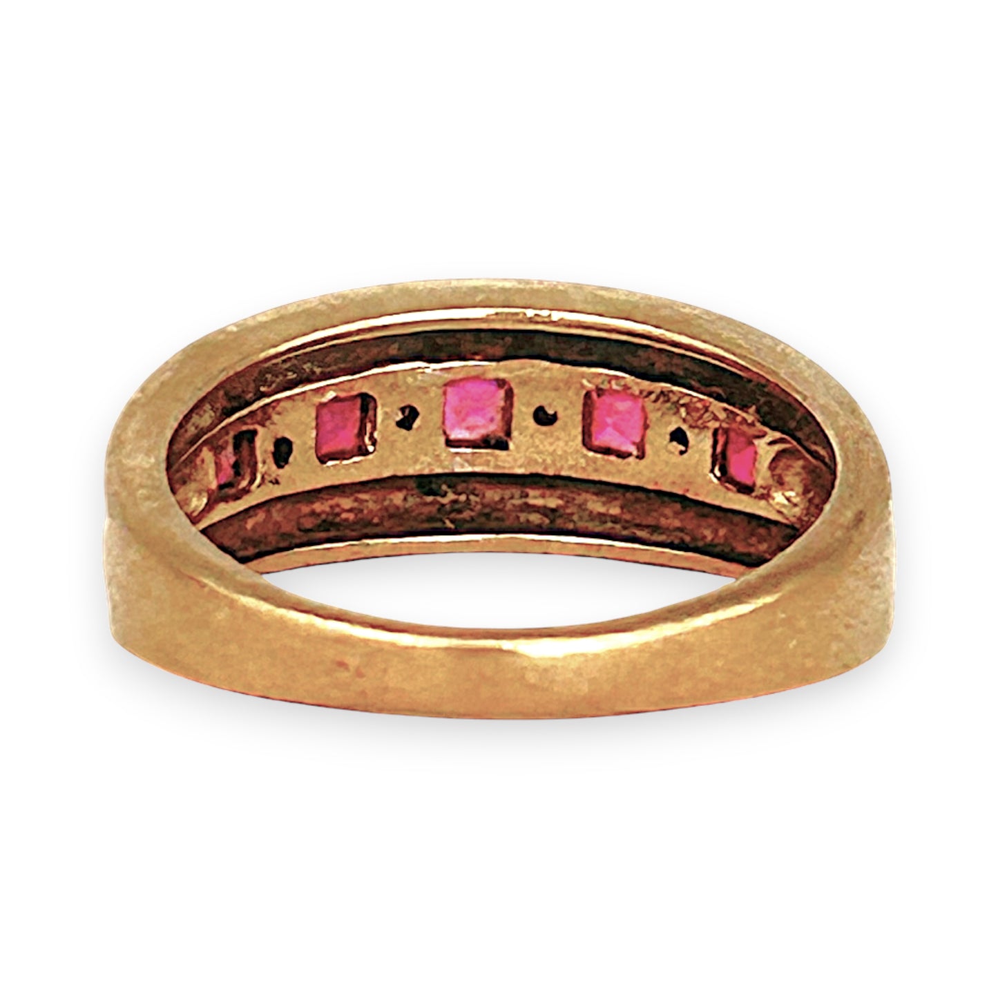 GOLD DEAL | 9ct (9K) Gold Ravishing Ruby & Diamond Ring