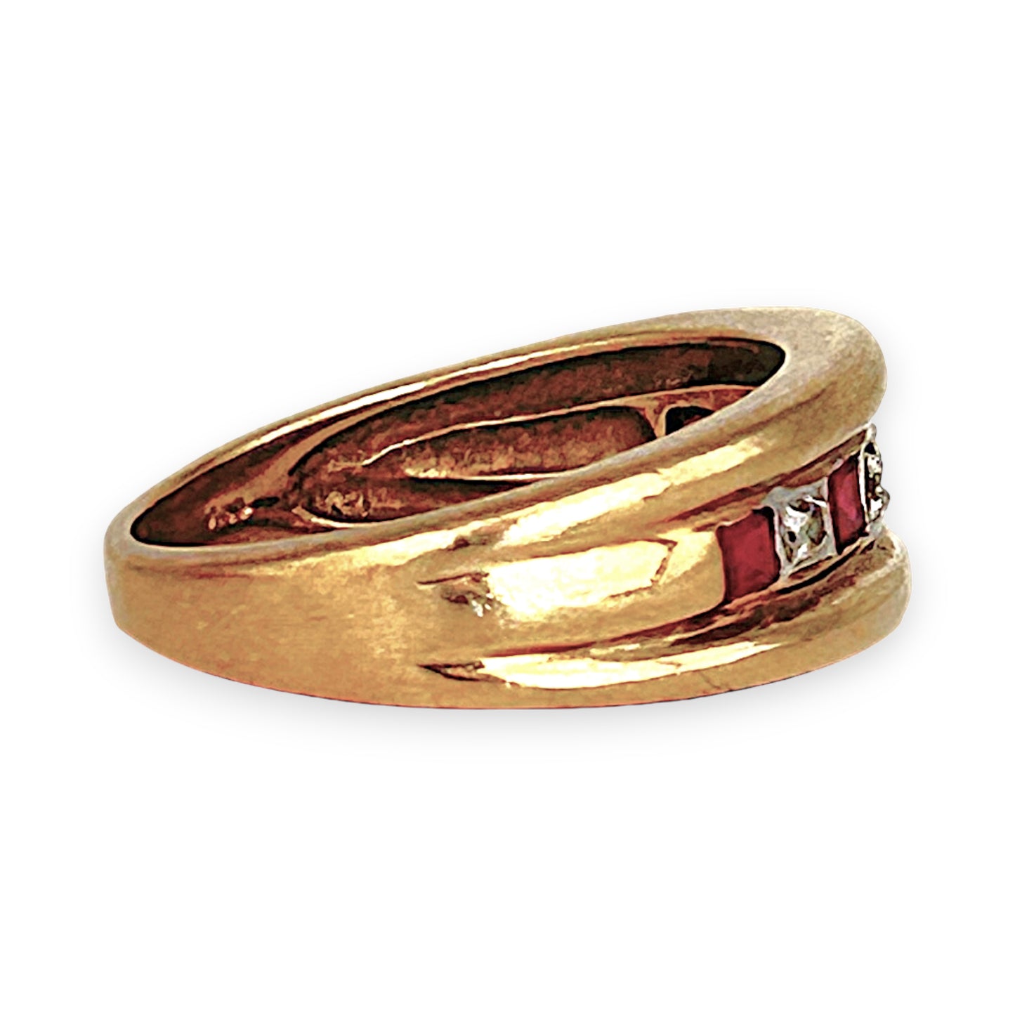 GOLD DEAL | 9ct (9K) Gold Ravishing Ruby & Diamond Ring