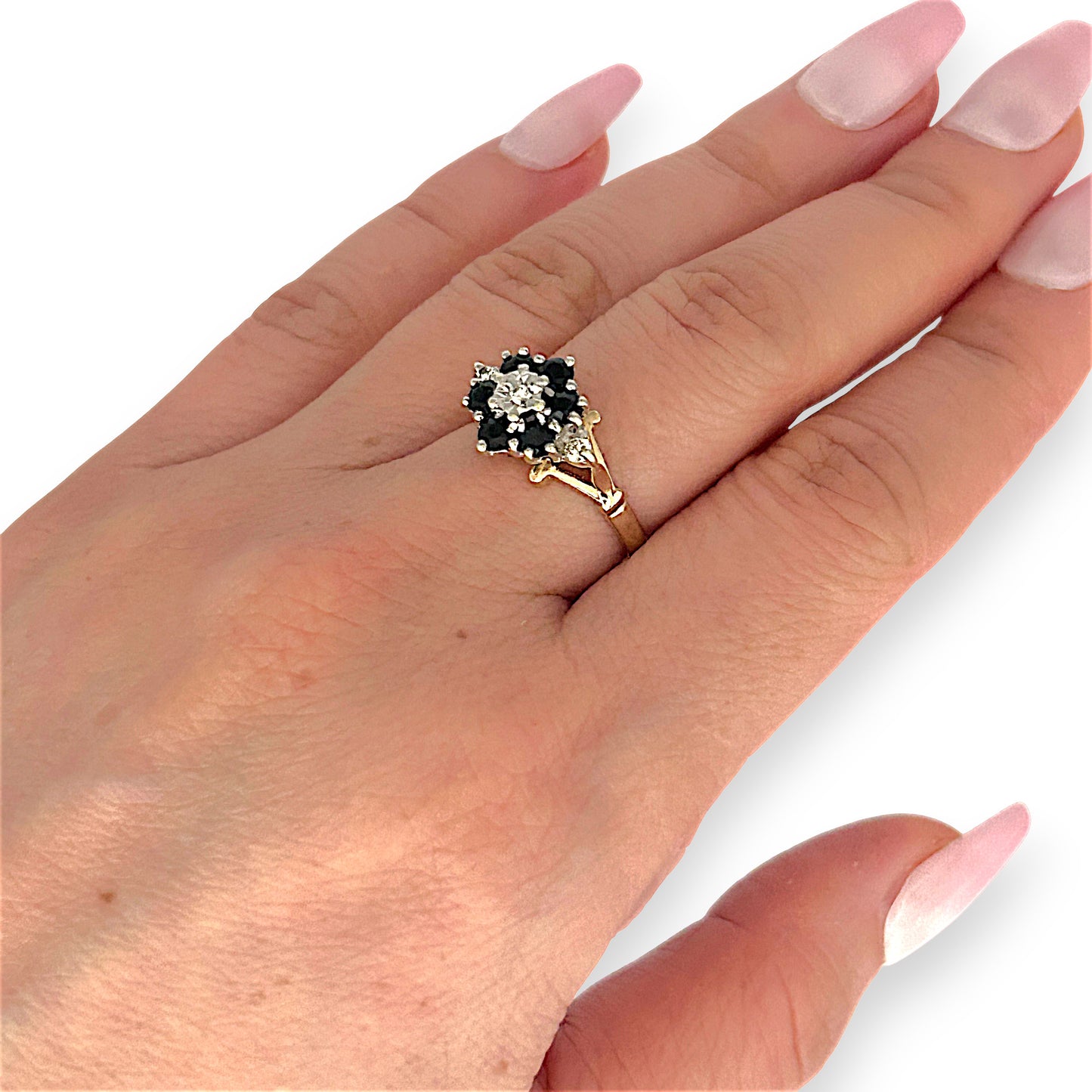 GOLD DEAL | 9ct (9K) Gold Sapphire & Diamond Floral Cluster Ring Valuation $1,600