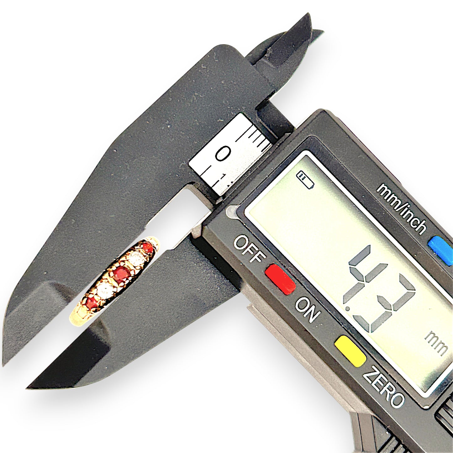 GOLD DEAL | 9ct Gold Garnet & CZ Five-Stone Ring - Symphony in Crimson