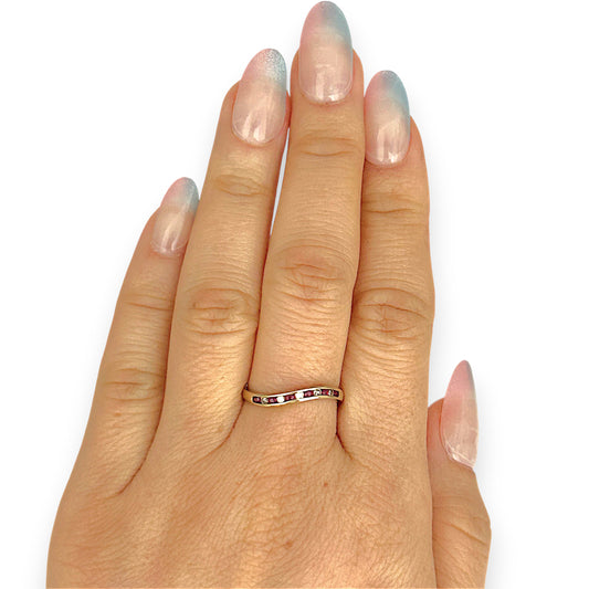 GOLD DEAL | 9ct Gold Ruby Wave Ring with Diamonds Size M