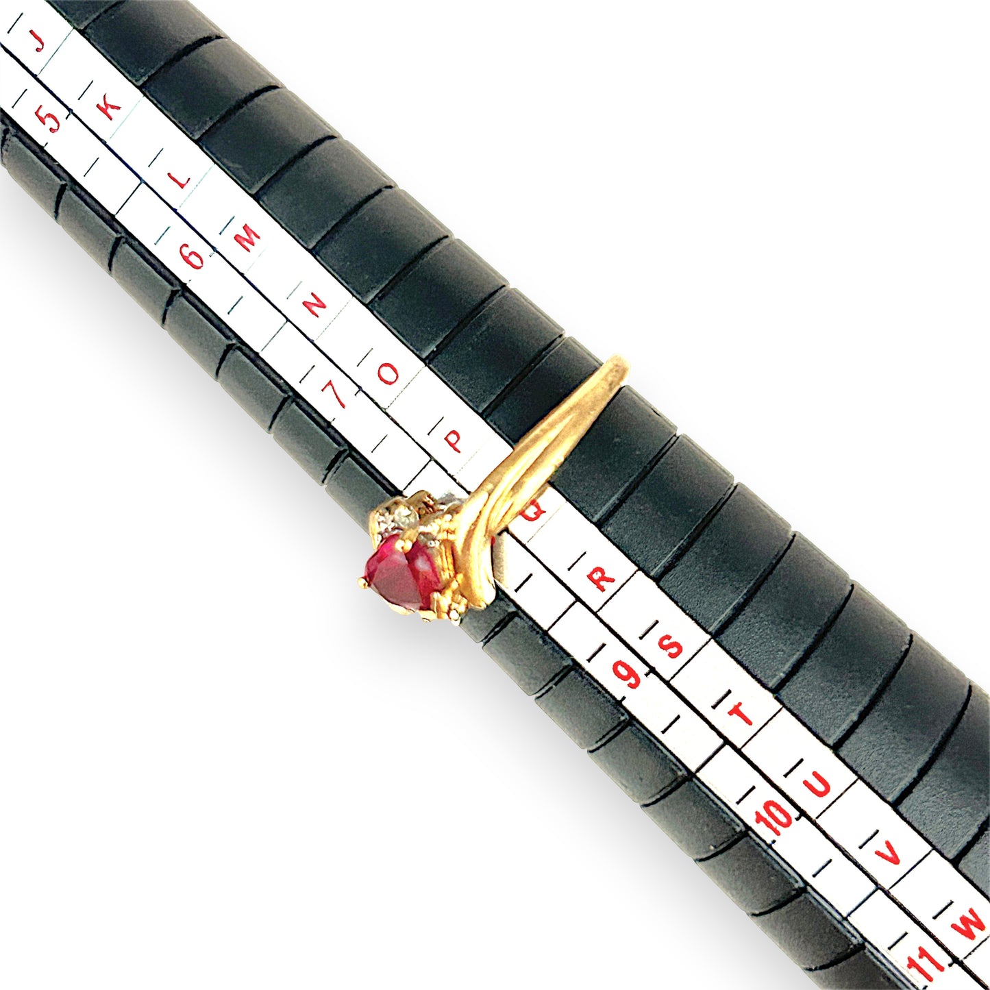 GOLD DEAL | 9ct Gold Heart-Shaped Ruby and Diamond Ring – A Promise in Crimson