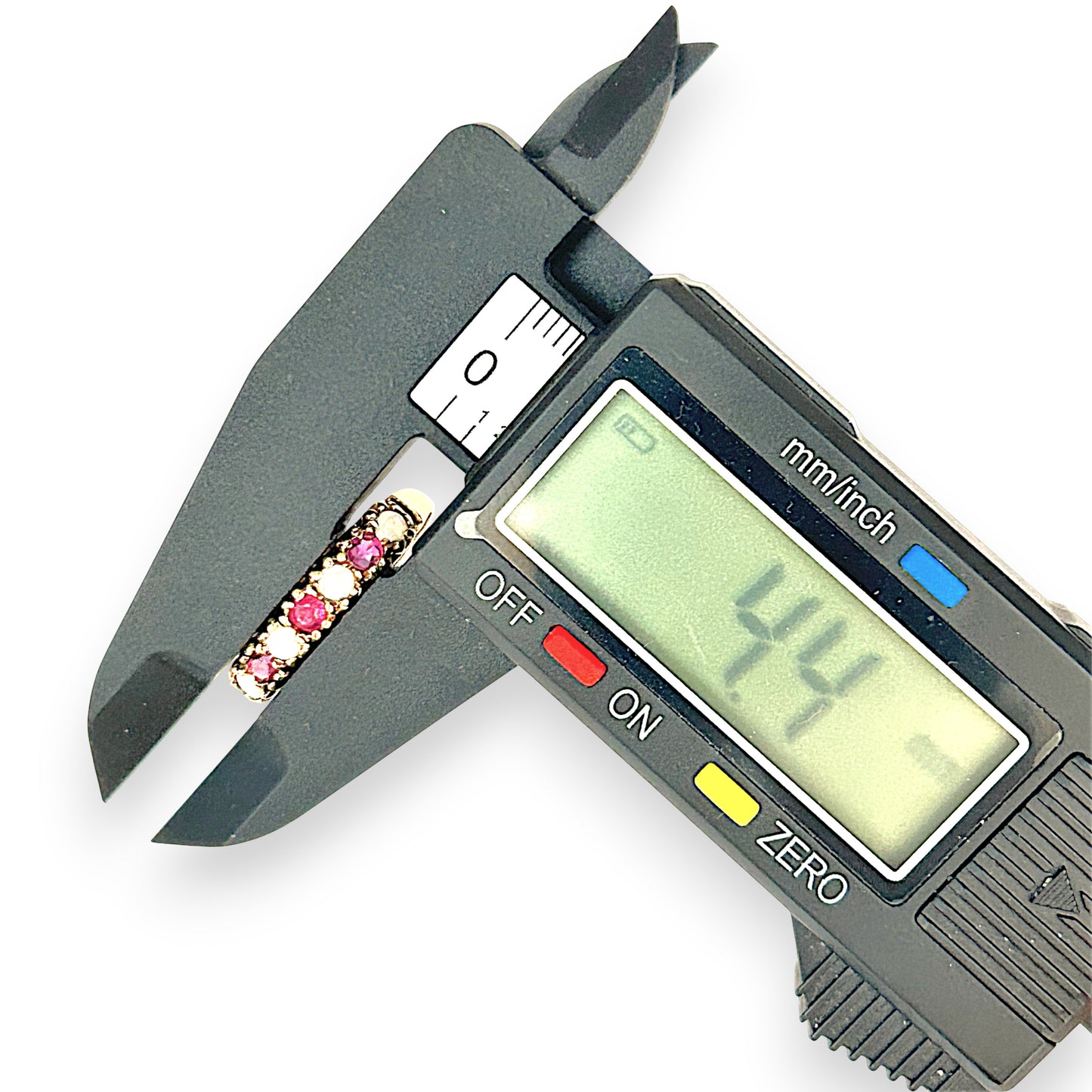 GOLD DEAL | 9ct Gold Crimson Glow – Vintage Garnet & Opal Ring Size R