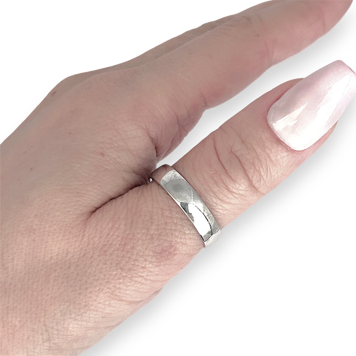GOLD DEAL | 10ct (10K) White Gold Michael Hill Lustre Band Ring Size T
