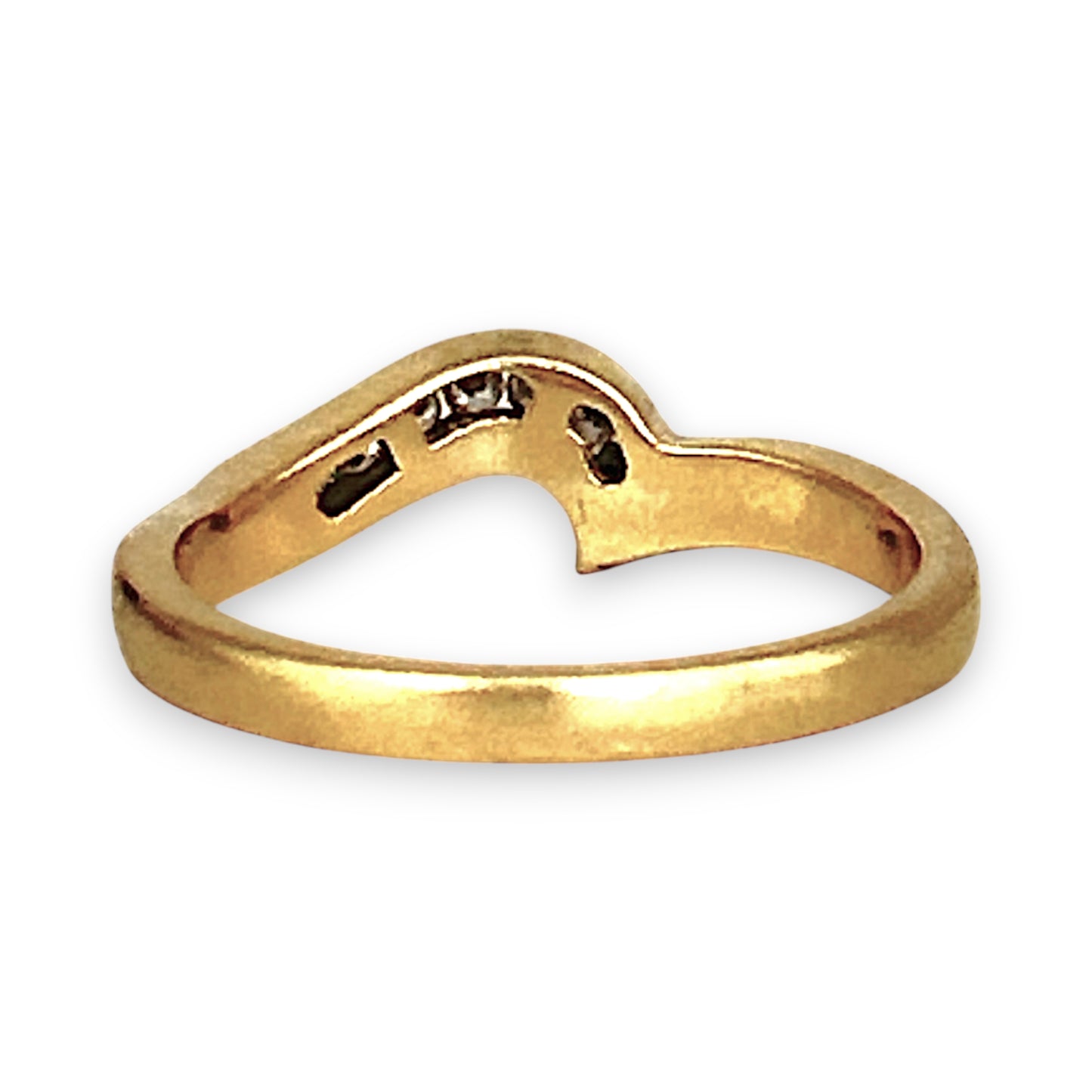 GOLD DEAL | 18ct Gold Michael Hill Diamond Curved Band Ring Size O