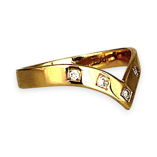 XMAS DEAL | 18kt Gold Divine Diamonds Diverging Delightful Ring