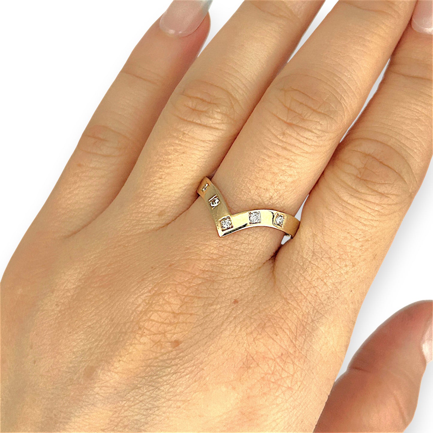 GOLD DEAL | 18ct Gold Divine Diamonds Diverging Delightful Ring