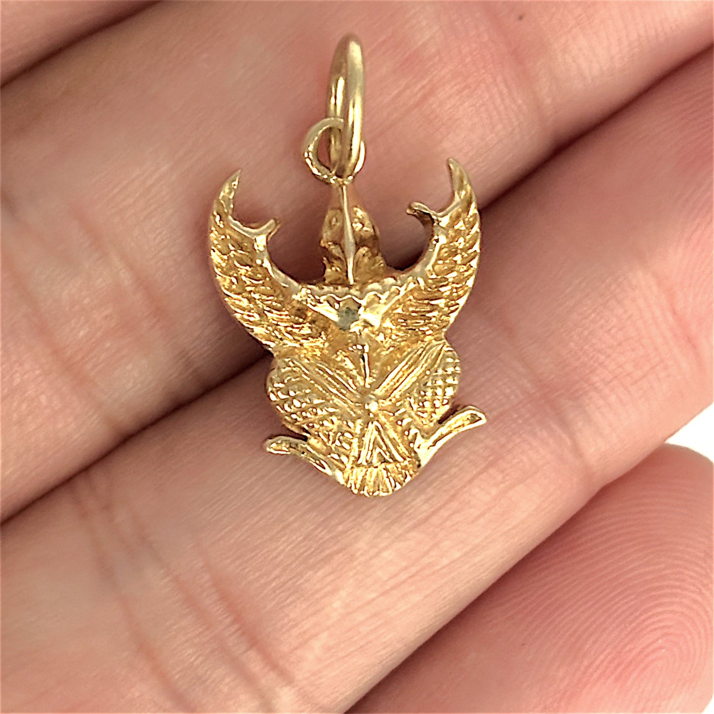 GOLD DEAL | 18ct Gold Revival Eagle Pendant