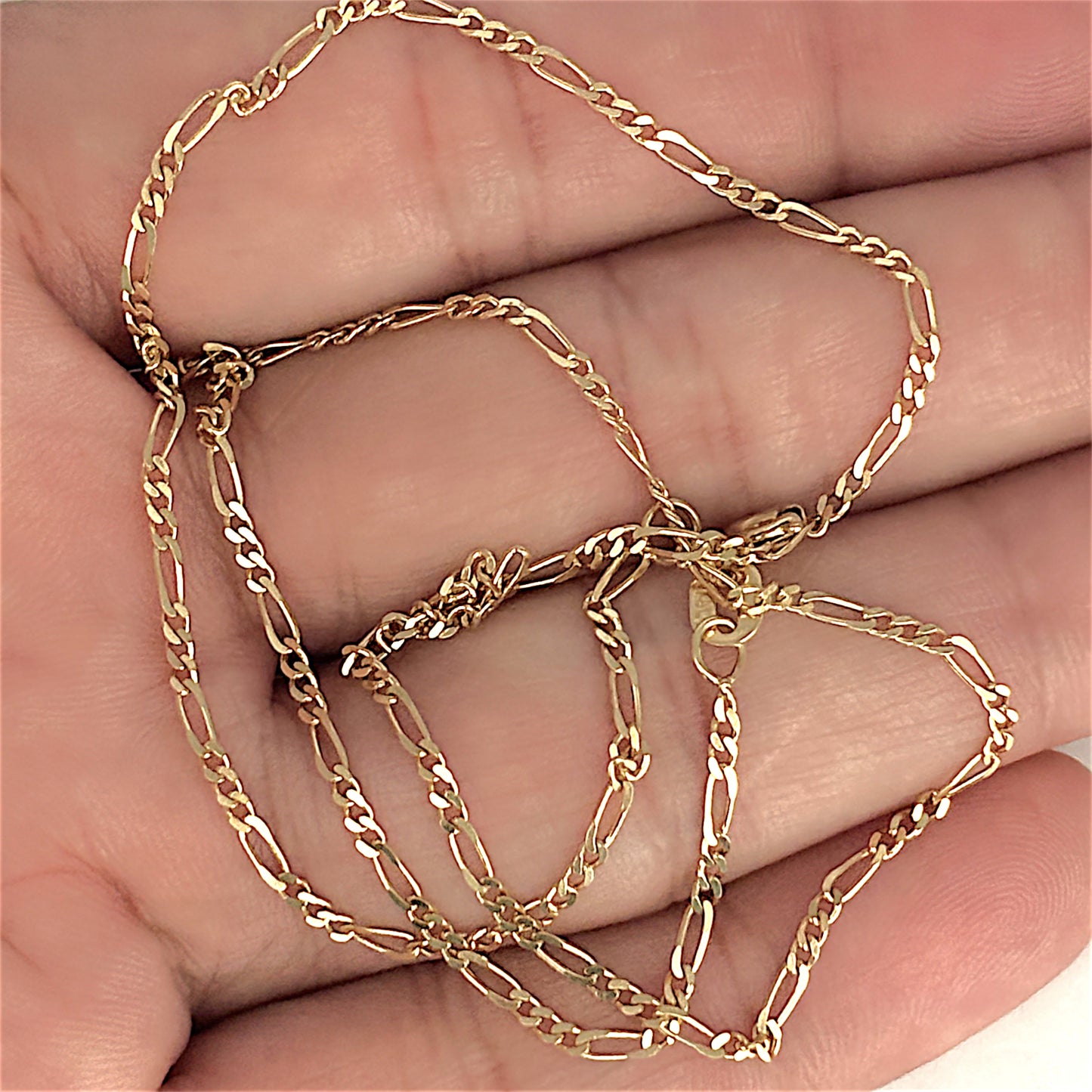 GOLD DEAL | 18ct Gold Focal Figaro 3-1 Chain 45cm
