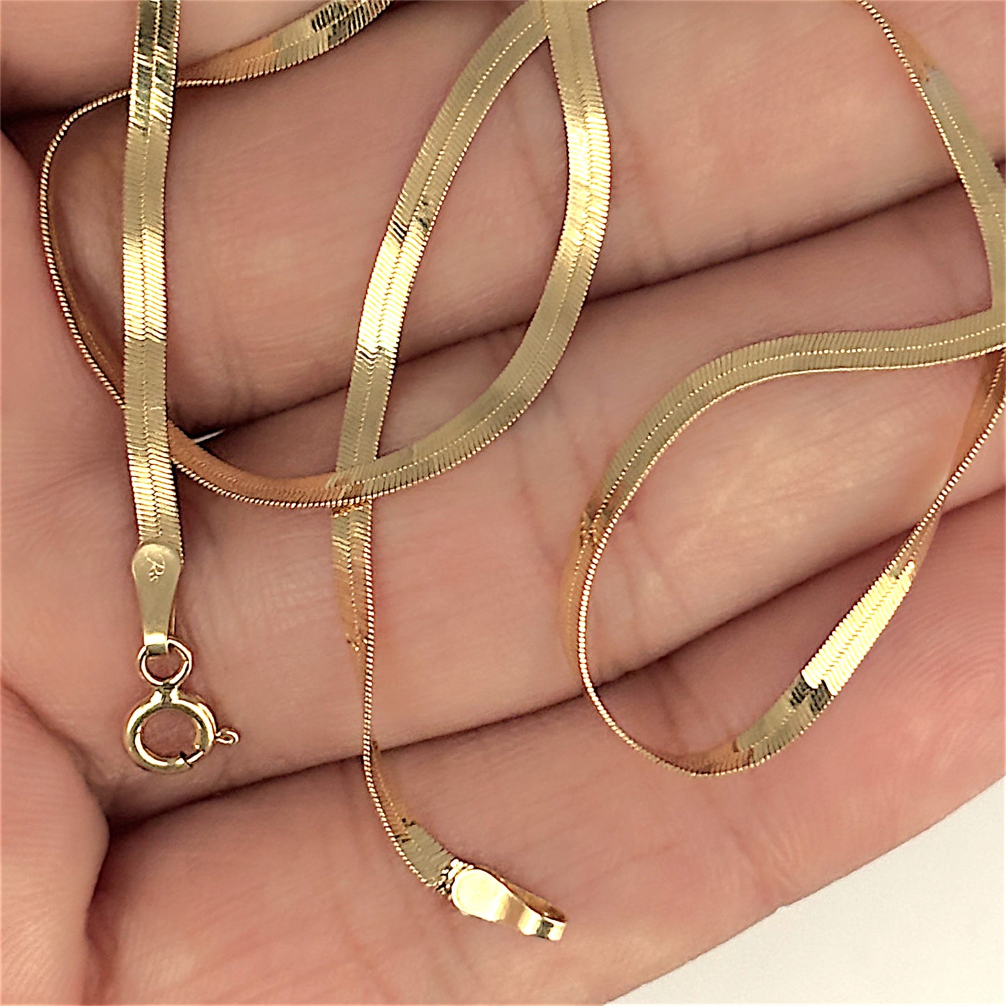 GOLD DEAL | 18ct Gold Hammered Herrinbone Chain 41cm