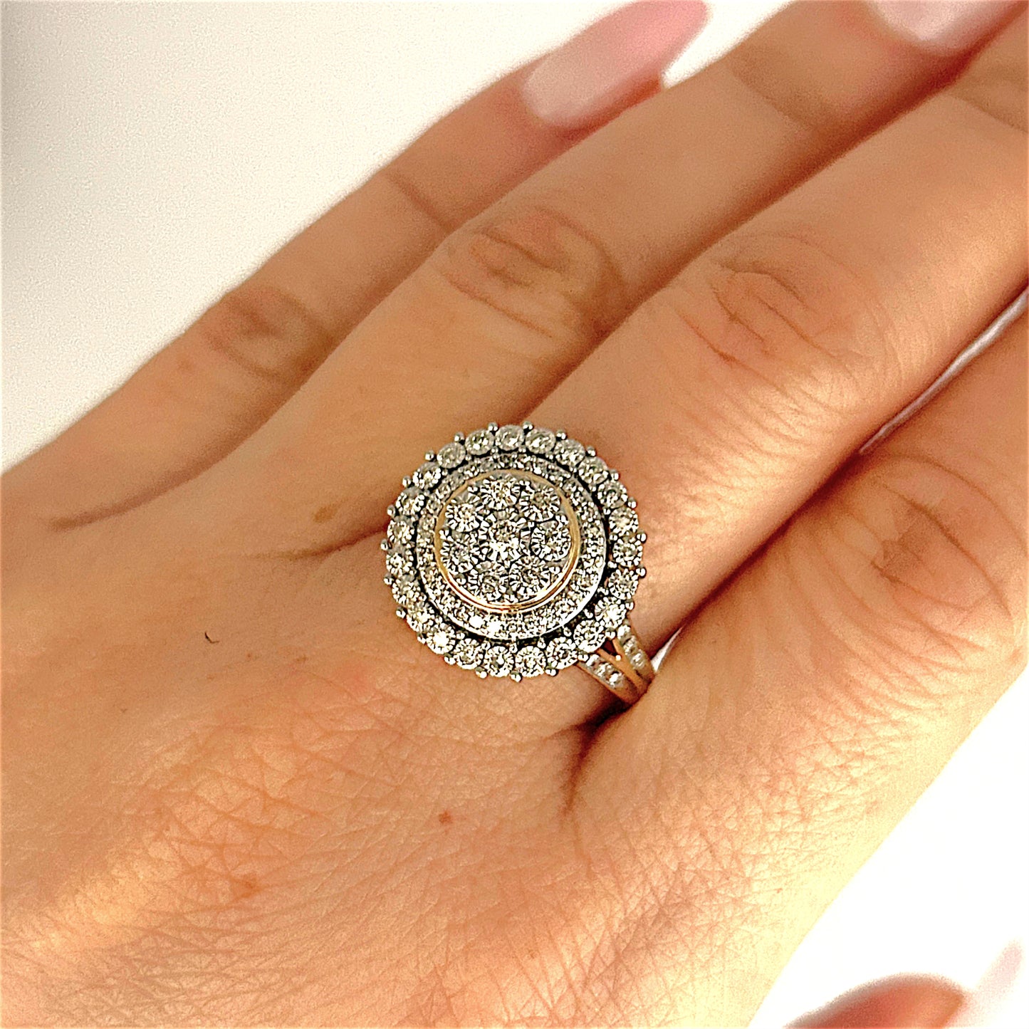 GOLD DEAL | 9ct (9K) Gold Cocktail Diamond 0.50ct Halo Cluster Ring Valuation $2,350