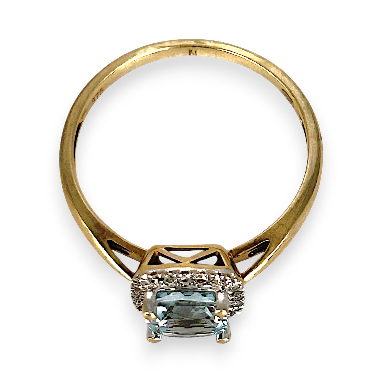 GOLD DEAL | 9ct (9K) Gold Affluent Elegance Aquamarine & Diamond Cluster Ring Valuation $1,100