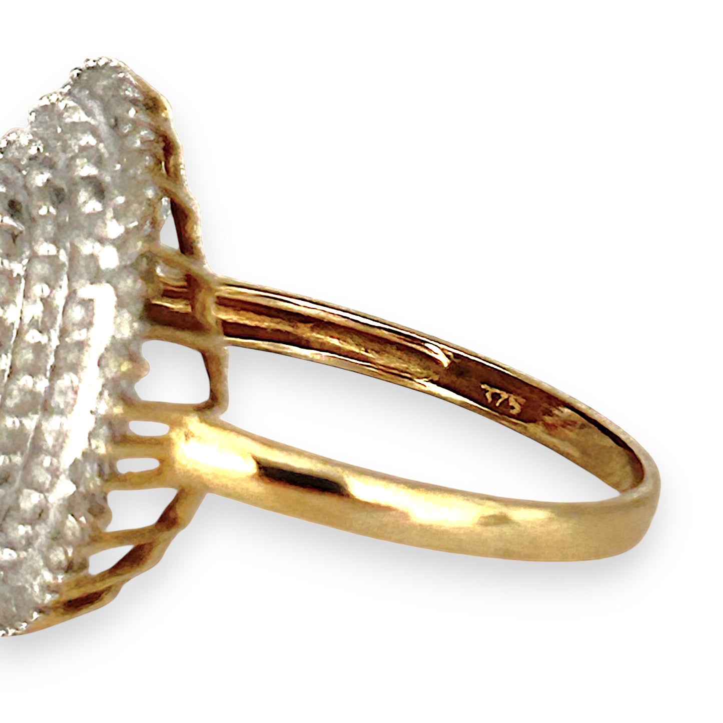 GOLD DEAL | 9ct (9K) Gold Radiant Grandeur 1ct Diamond Dome Ring Valuation $1,650