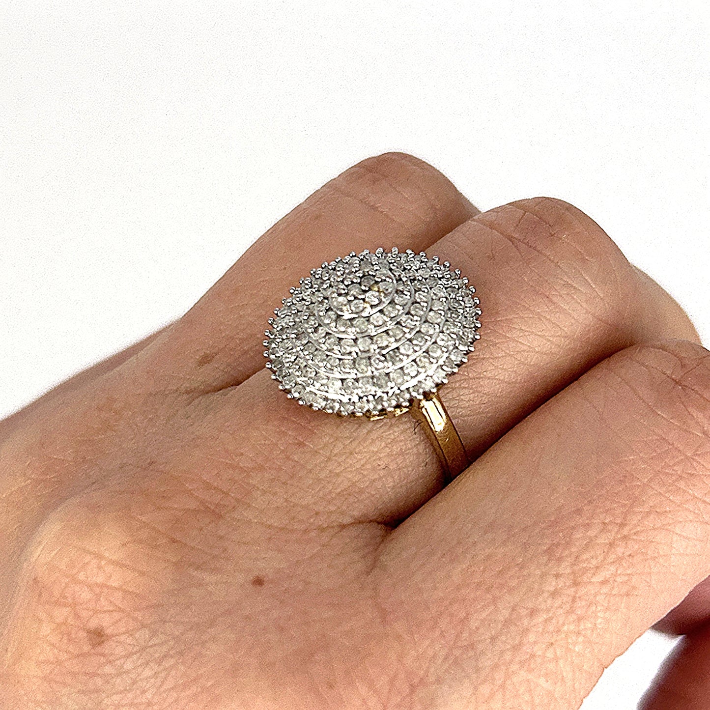 GOLD DEAL | 9ct (9K) Gold Radiant Grandeur 1ct Diamond Dome Ring Valuation $1,650