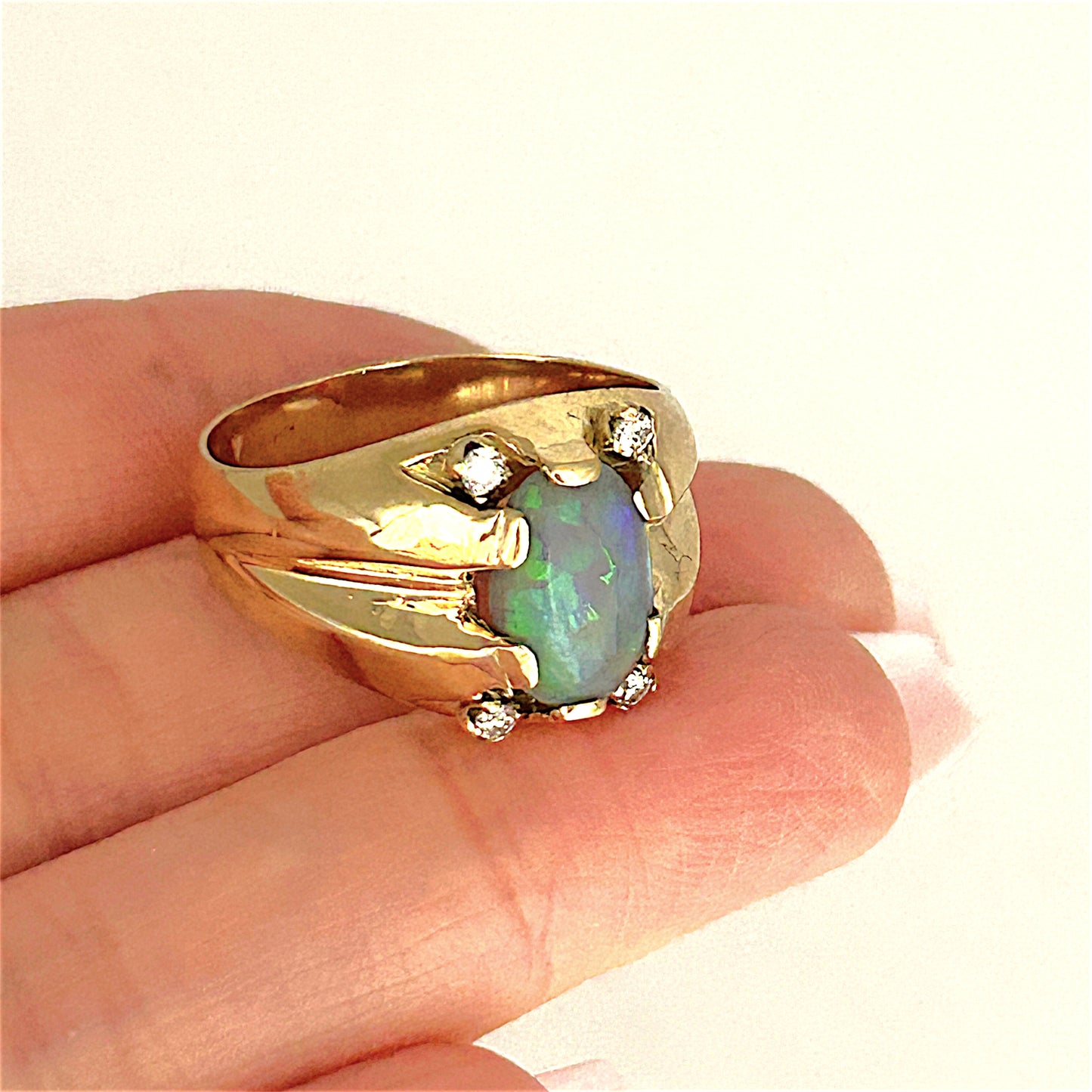 GOLD DEAL | 18ct (18K) Gold Serene Sparkle Oval Opal & Diamond Ring Valuation $10,750