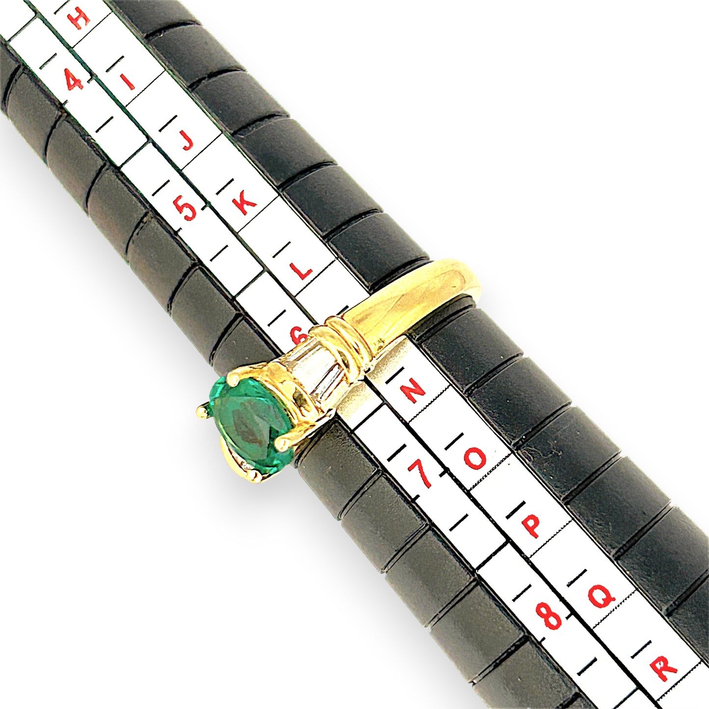 XMAS DEAL | 18kt Gold Emerald Elegance Ring Valuation $4,500