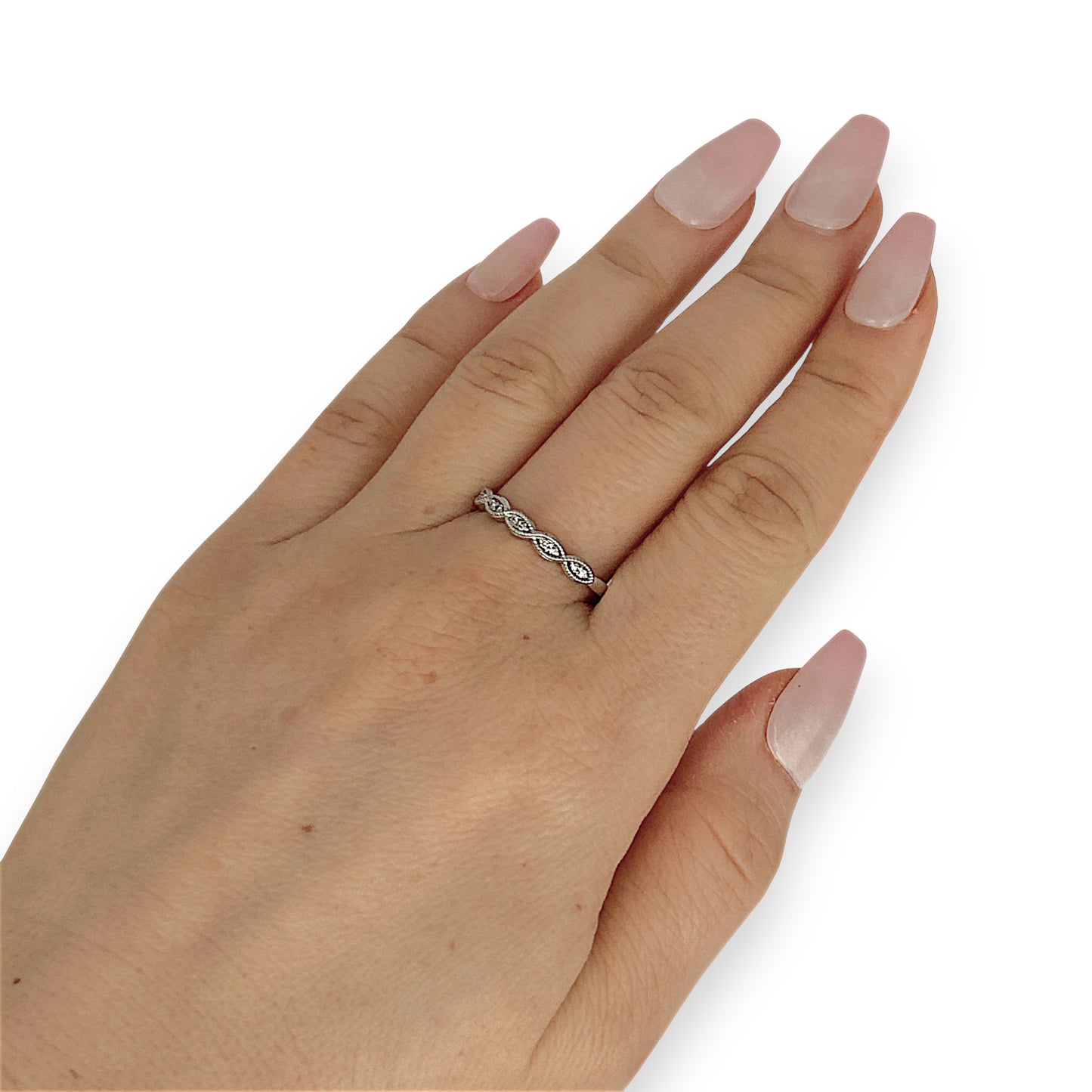 GOLD DEAL | 9ct White Gold Vintage-Inspired Diamond Marquise Band