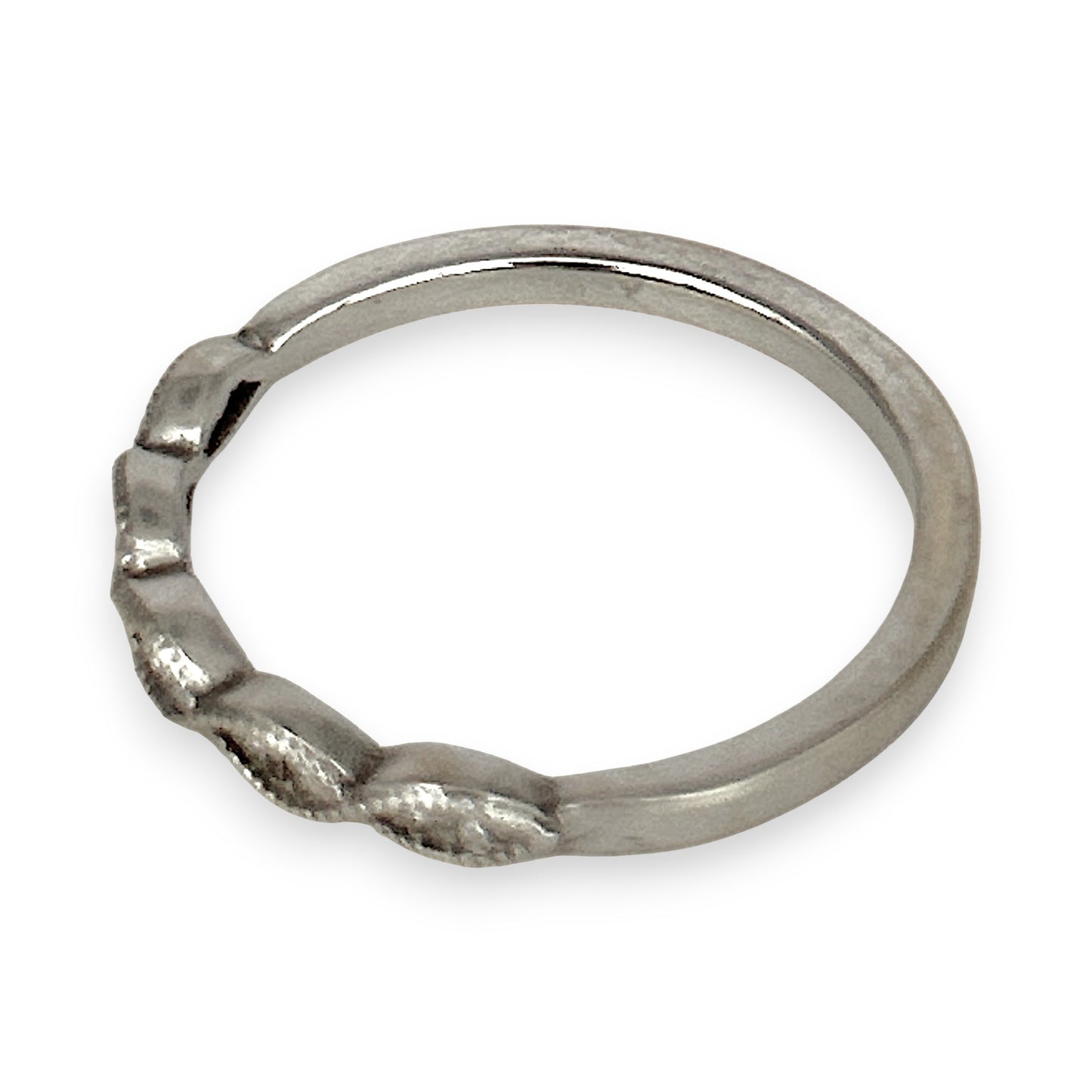 GOLD DEAL | 9ct White Gold Diamond Ring with Vintage Marquise Rhythm