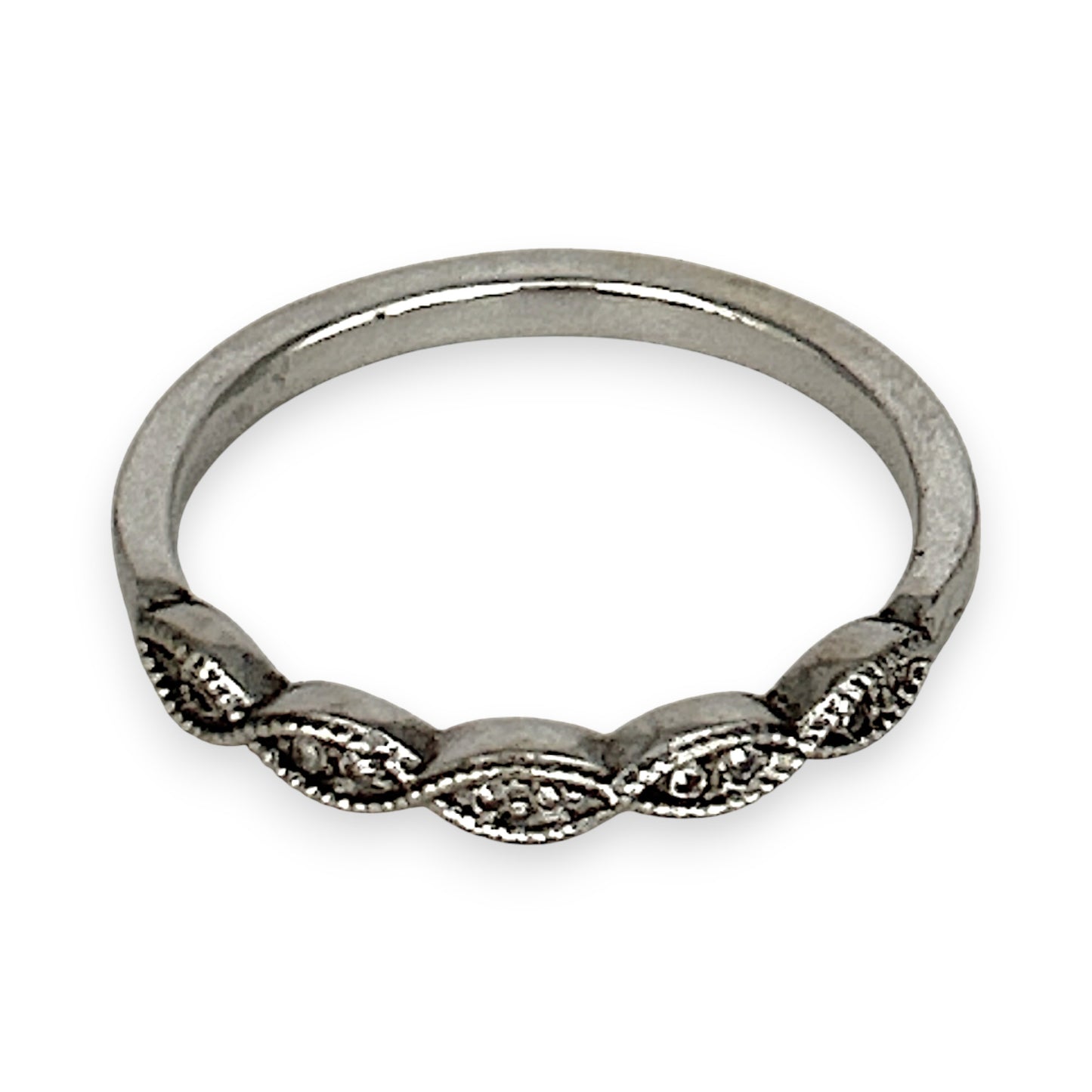 GOLD DEAL | 9ct White Gold Diamond Ring with Vintage Marquise Rhythm