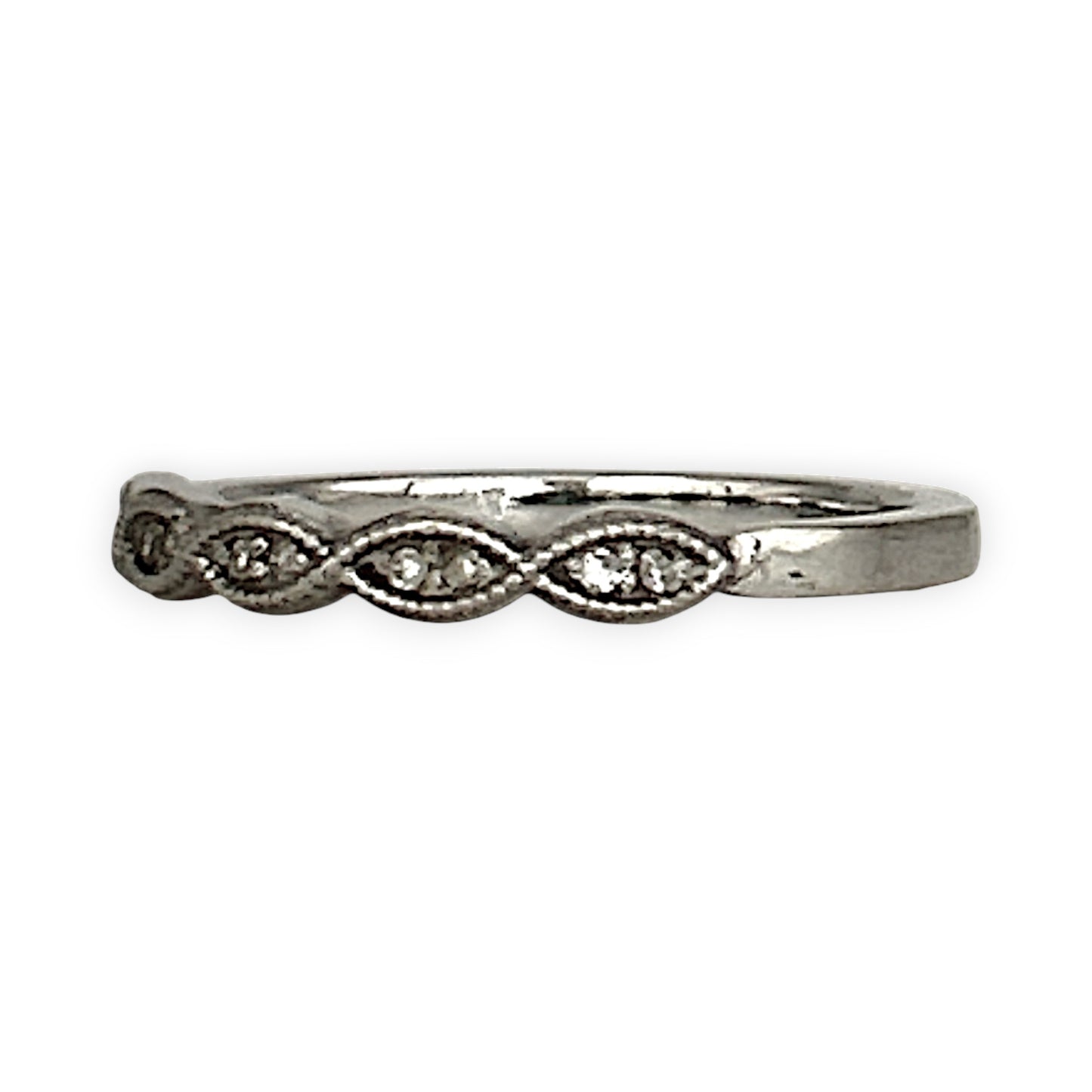 GOLD DEAL | 9ct White Gold Diamond Ring with Vintage Marquise Rhythm