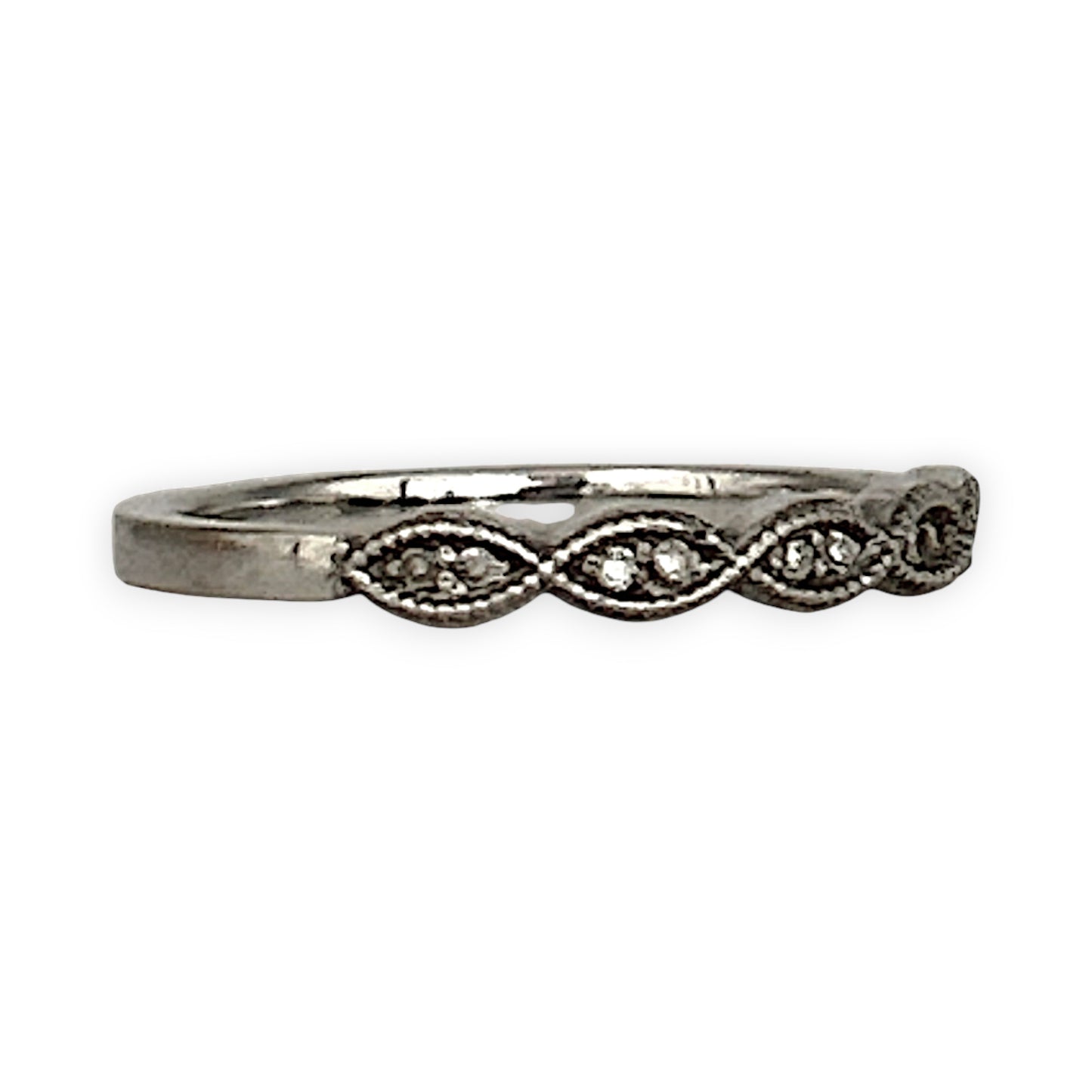 GOLD DEAL | 9ct White Gold Diamond Ring with Vintage Marquise Rhythm