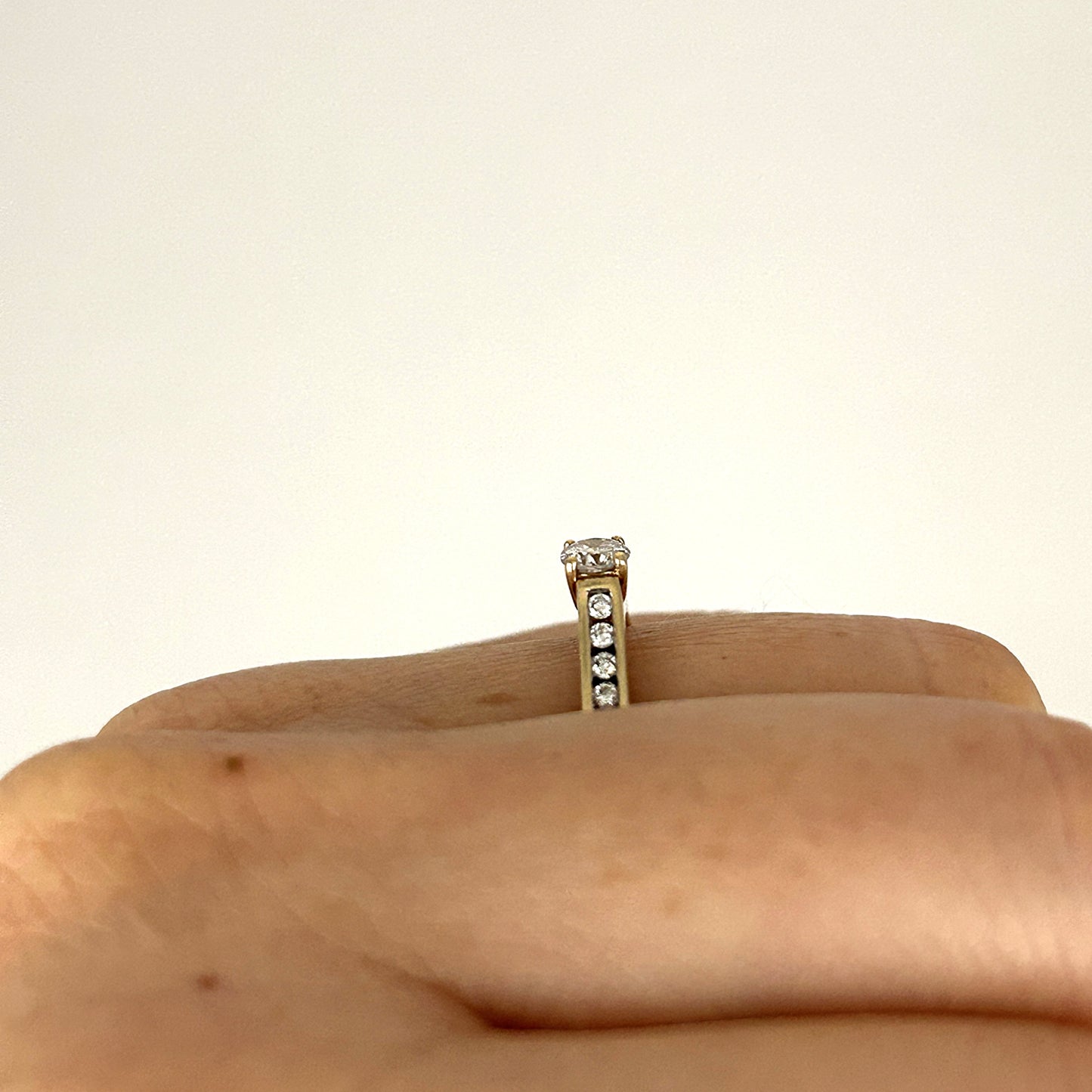 GOLD DEAL | 10ct (10K) Gold MICHALE HILL Solitaire Diamond Ring Size K 1/2