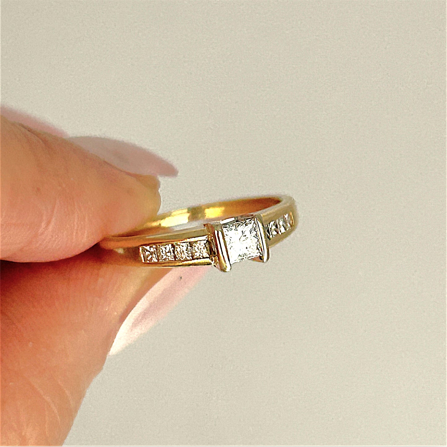 GOLD DEAL | 18ct (18K) Gold Michael HIll Solitaire Diamond 0.53ct Ring Valuation $4,750